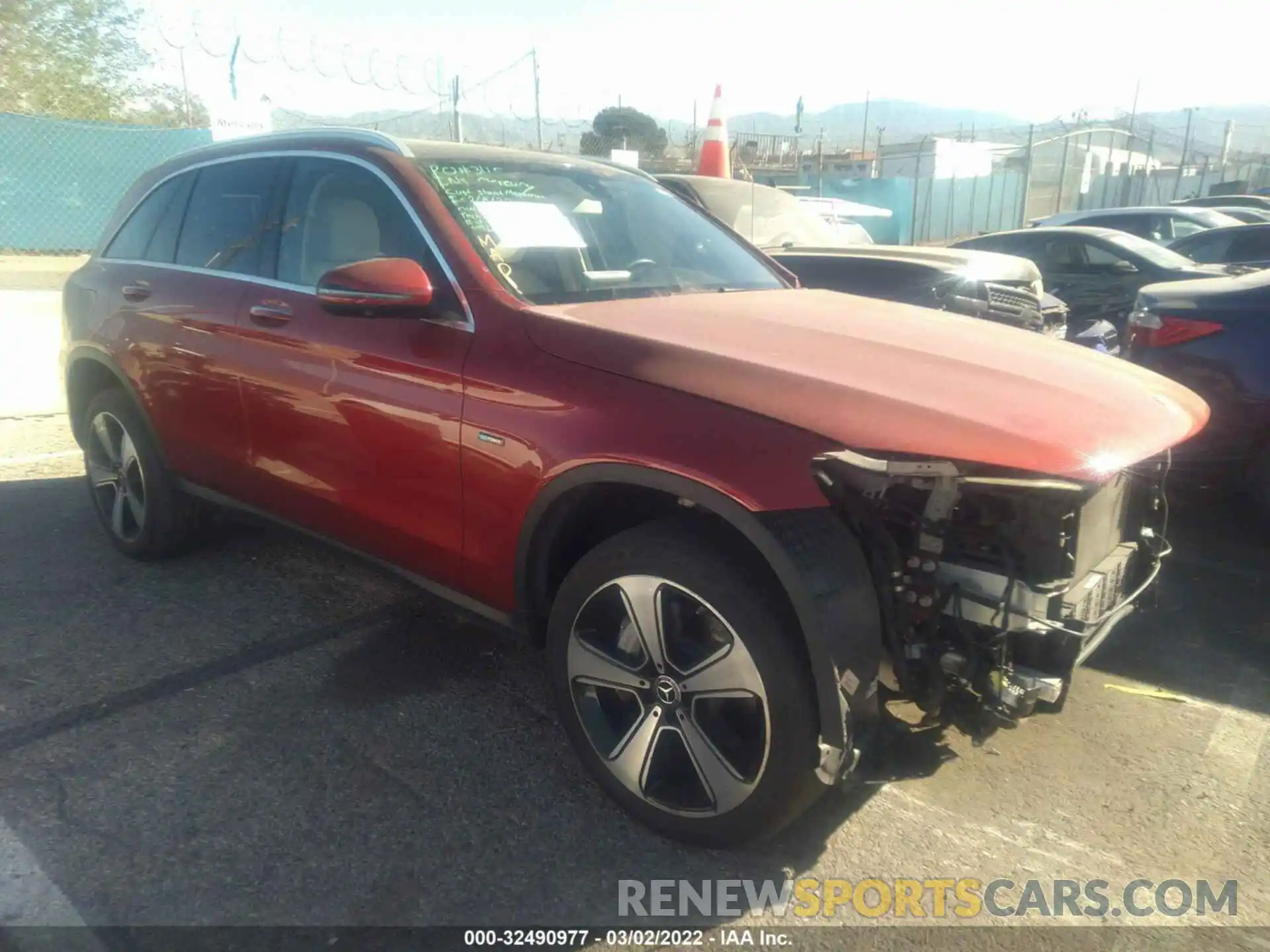 1 Photograph of a damaged car WDC0G5EB4KF641973 MERCEDES-BENZ GLC 2019