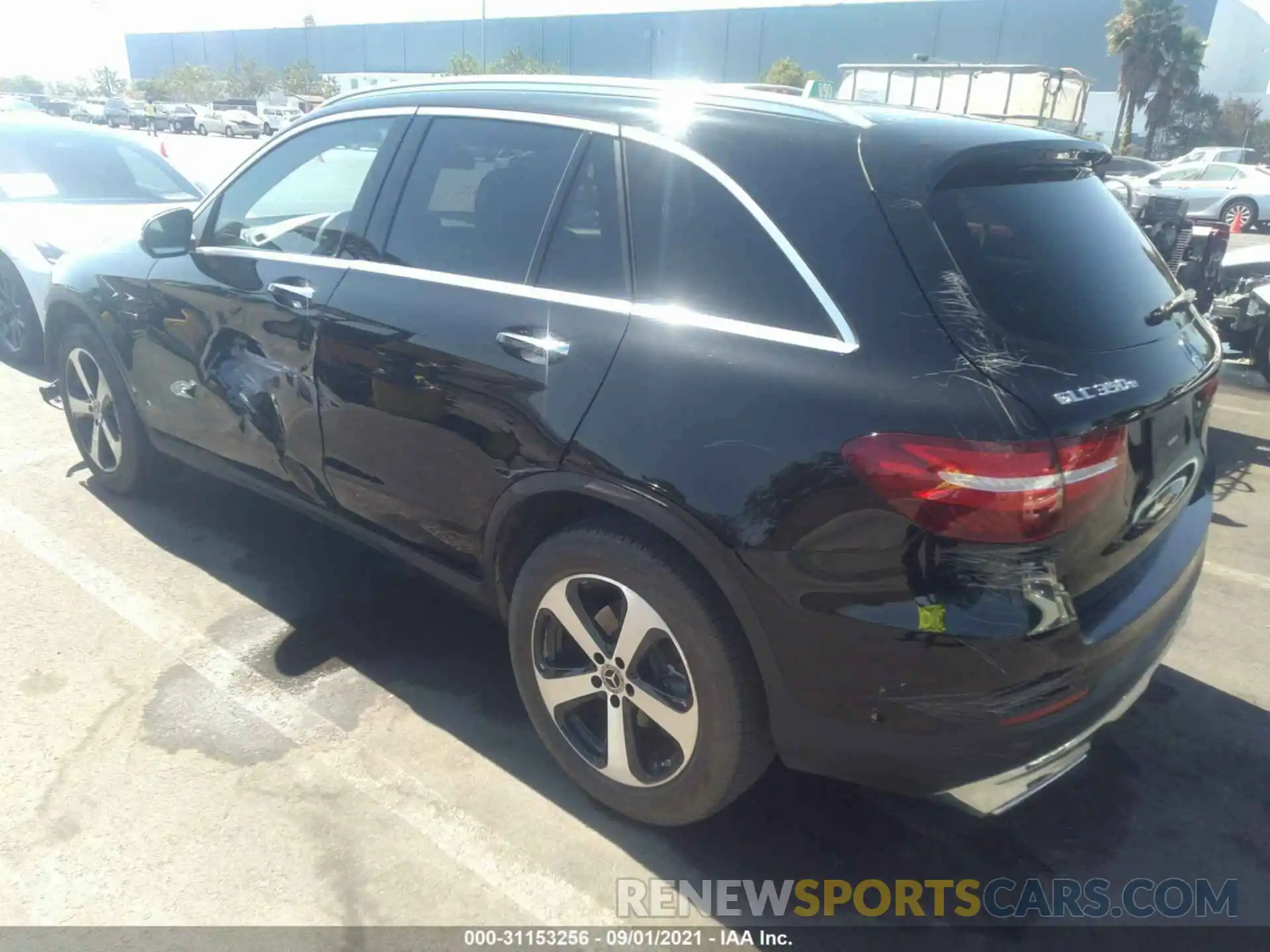 3 Photograph of a damaged car WDC0G5EB5KF630853 MERCEDES-BENZ GLC 2019