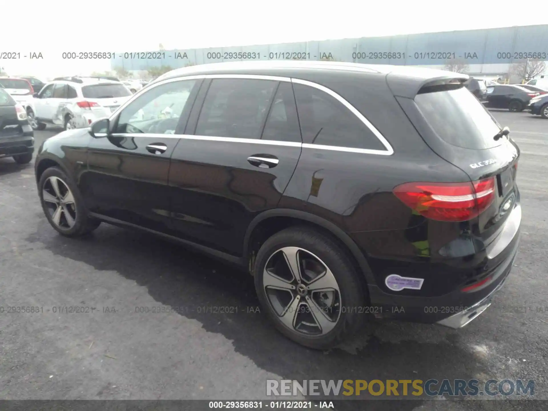 3 Photograph of a damaged car WDC0G5EB6KF597555 MERCEDES-BENZ GLC 2019