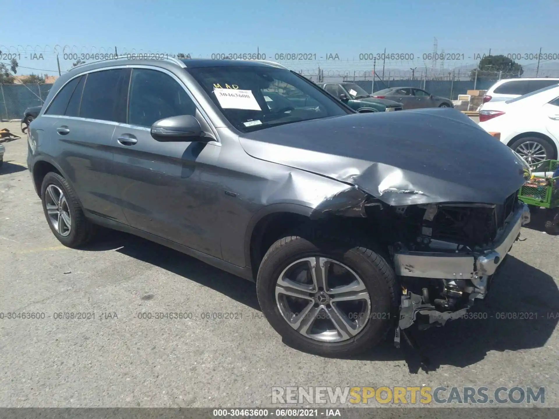 1 Photograph of a damaged car WDC0G5EB6KF602348 MERCEDES-BENZ GLC 2019