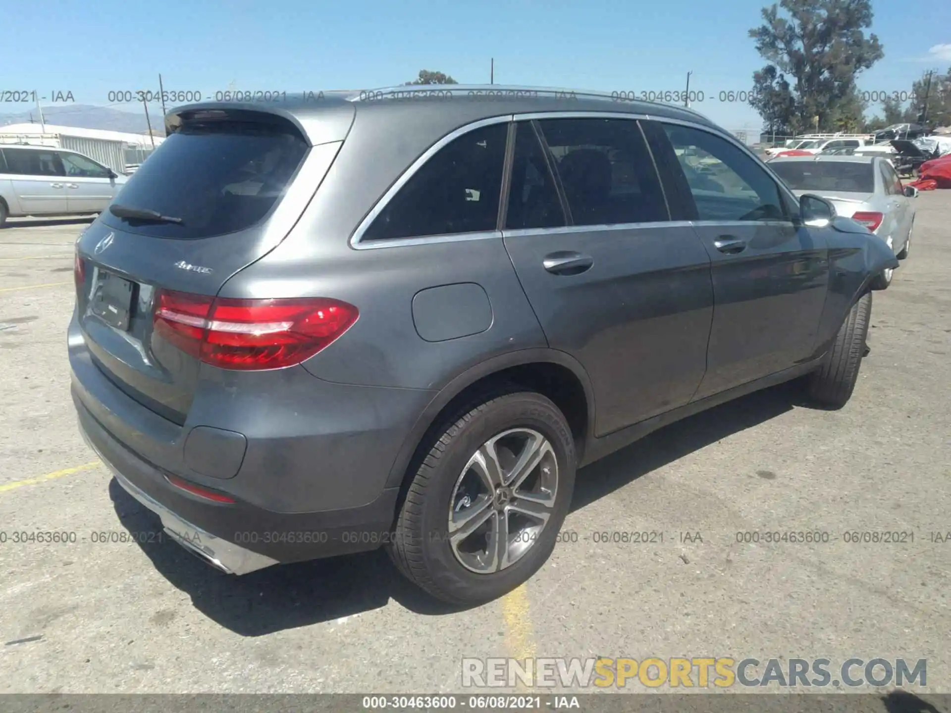 4 Photograph of a damaged car WDC0G5EB6KF602348 MERCEDES-BENZ GLC 2019