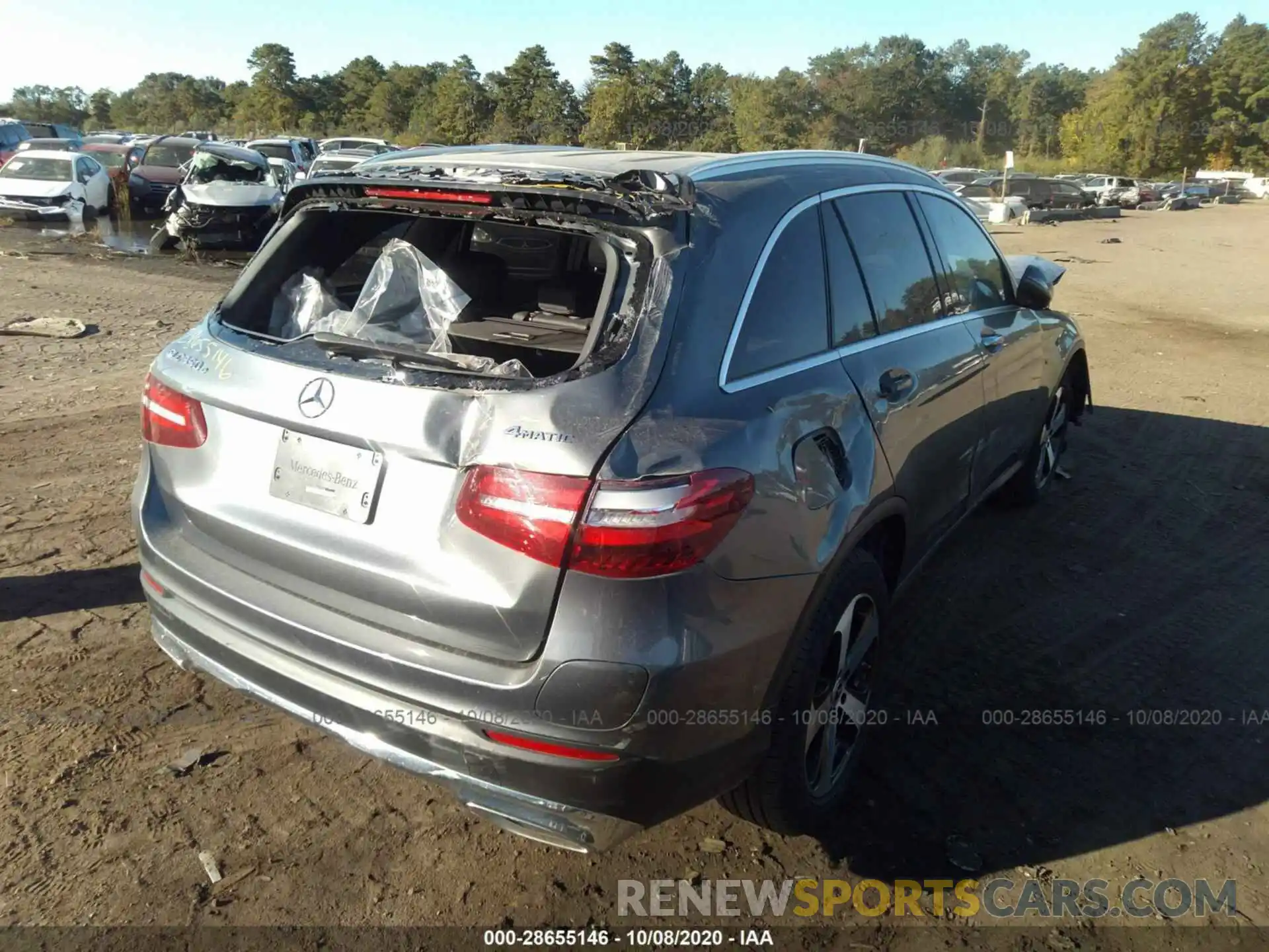 4 Фотография поврежденного автомобиля WDC0G5EB6KF635205 MERCEDES-BENZ GLC 2019