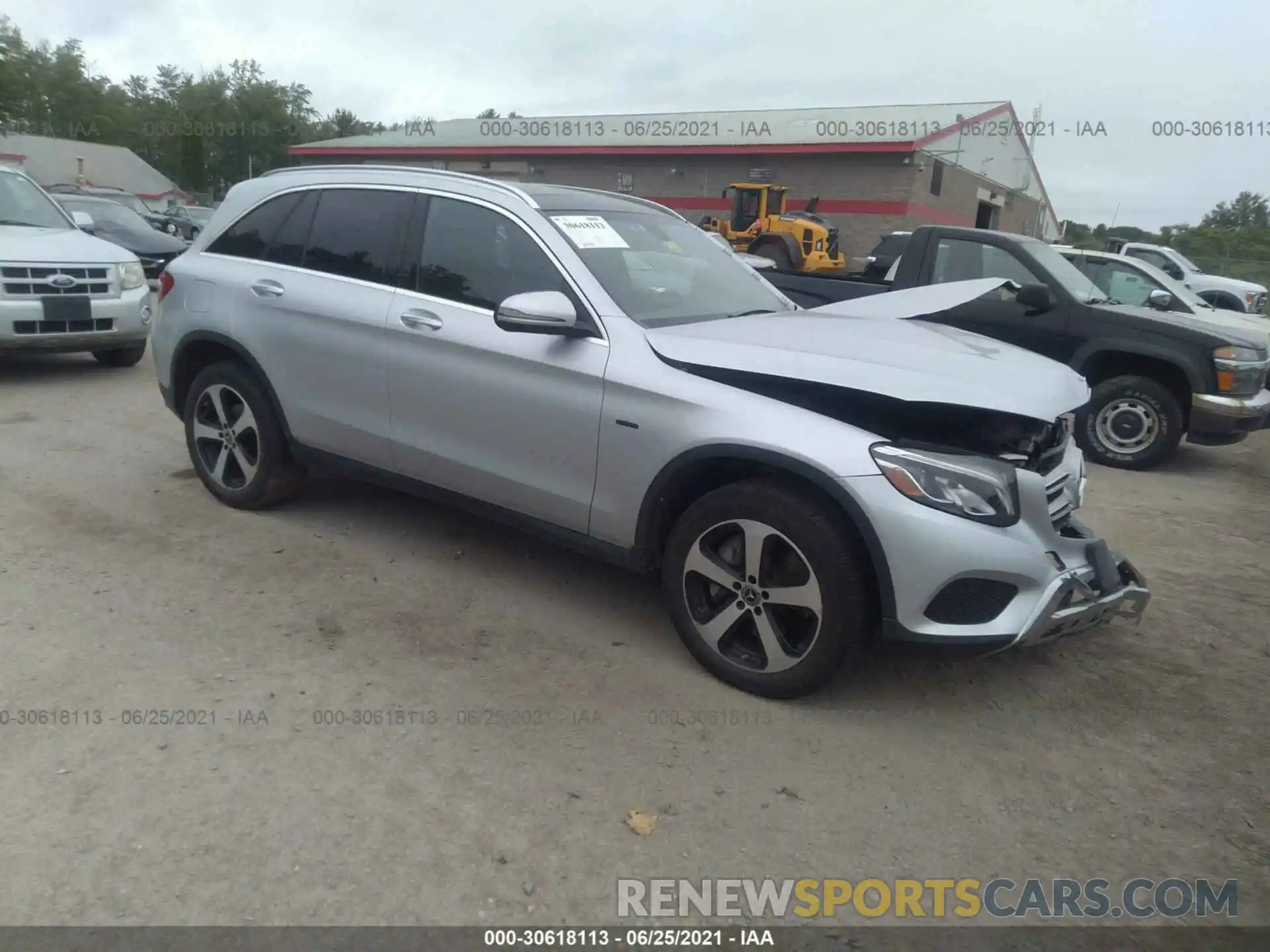 1 Photograph of a damaged car WDC0G5EB7KF511265 MERCEDES-BENZ GLC 2019