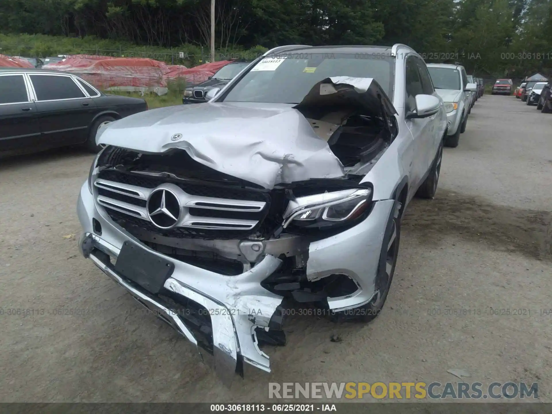 6 Photograph of a damaged car WDC0G5EB7KF511265 MERCEDES-BENZ GLC 2019