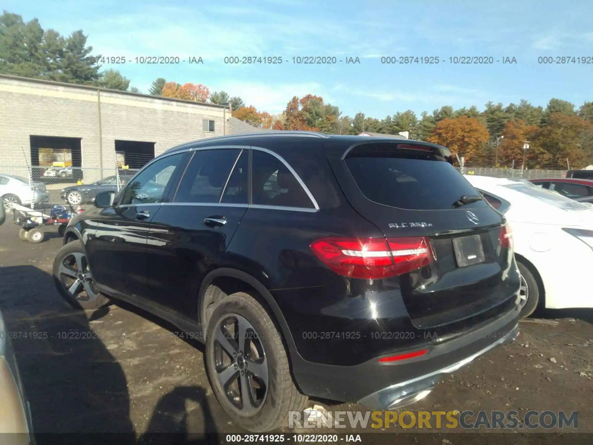 3 Photograph of a damaged car WDC0G5EB8KF589490 MERCEDES-BENZ GLC 2019