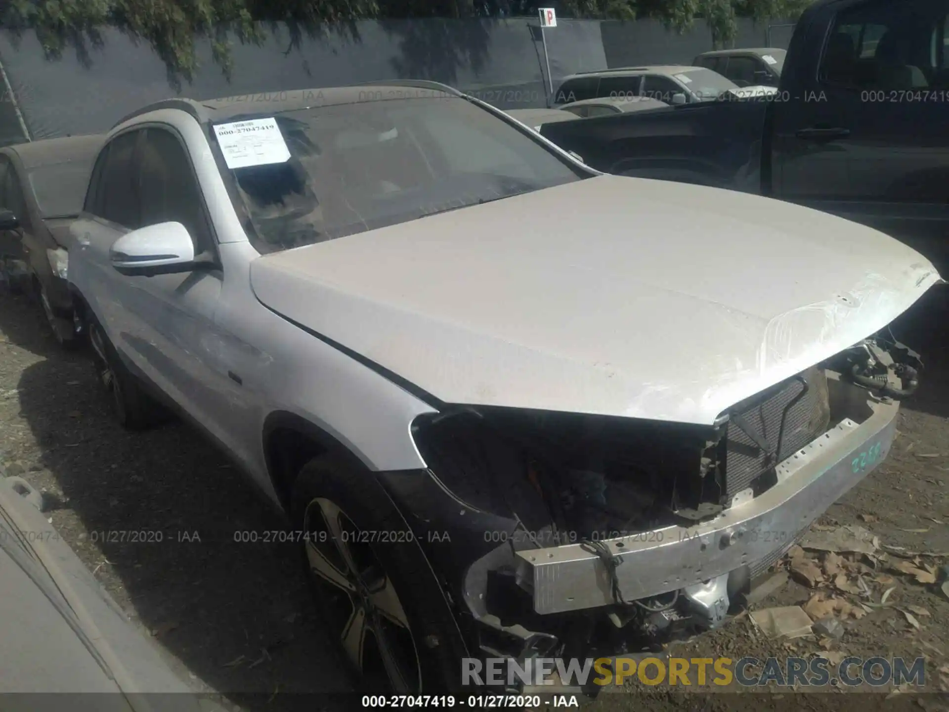 1 Photograph of a damaged car WDC0G5EB9KF609407 MERCEDES-BENZ GLC 2019