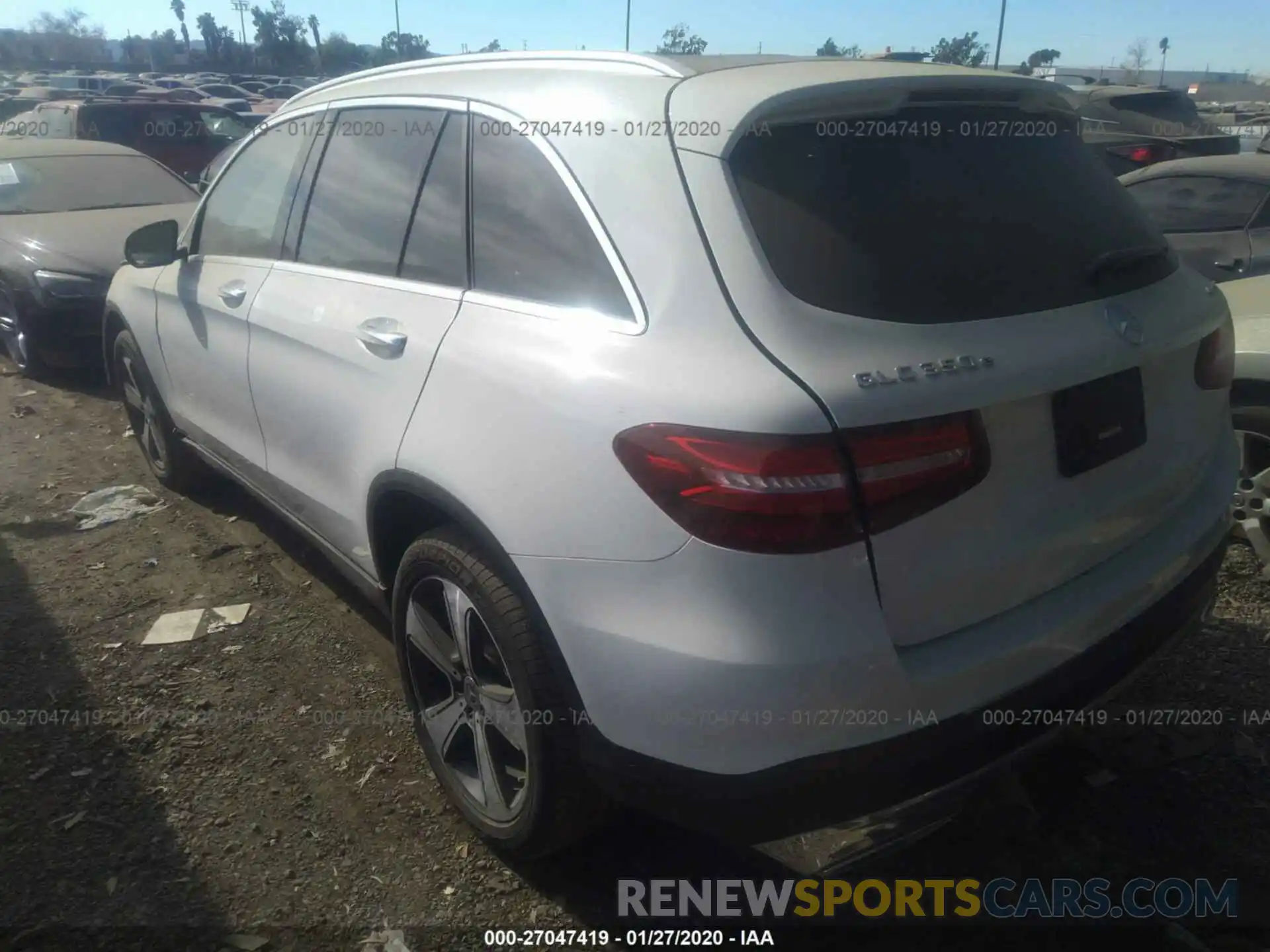 3 Photograph of a damaged car WDC0G5EB9KF609407 MERCEDES-BENZ GLC 2019