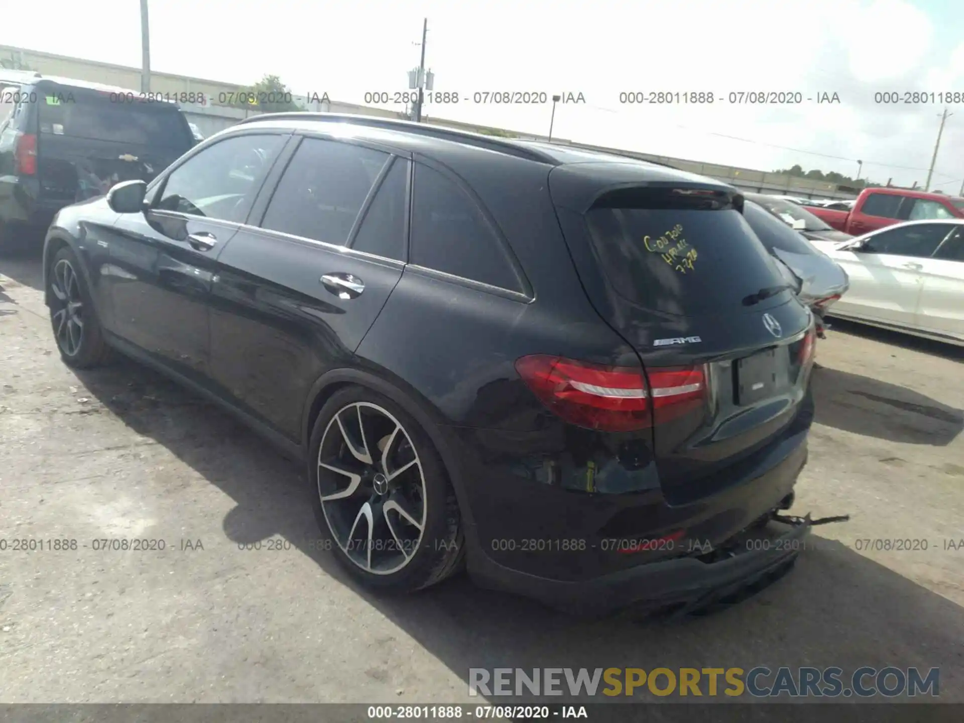 3 Photograph of a damaged car WDC0G6EB0KF577047 MERCEDES-BENZ GLC 2019