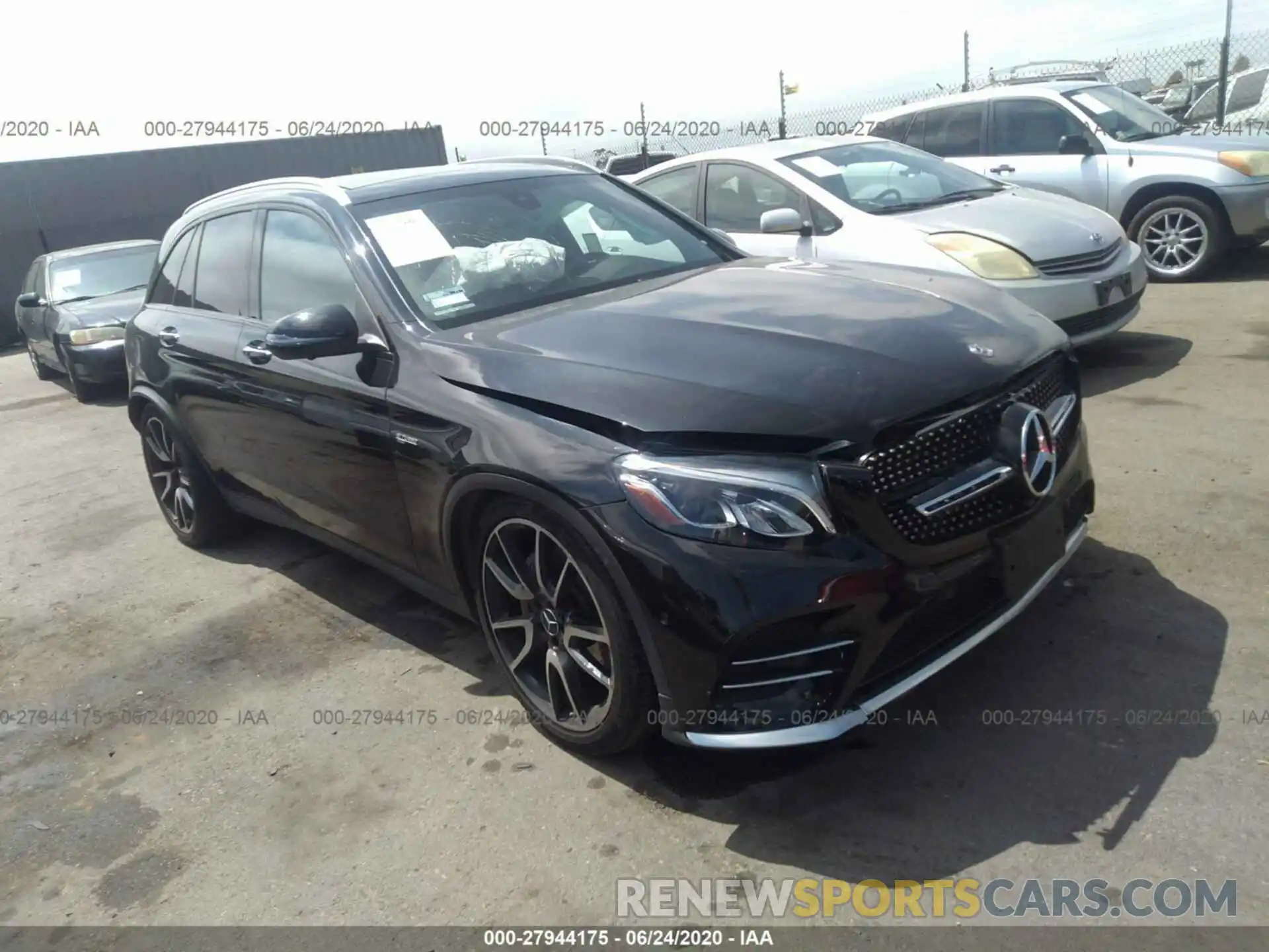 1 Photograph of a damaged car WDC0G6EB1KF492024 MERCEDES-BENZ GLC 2019