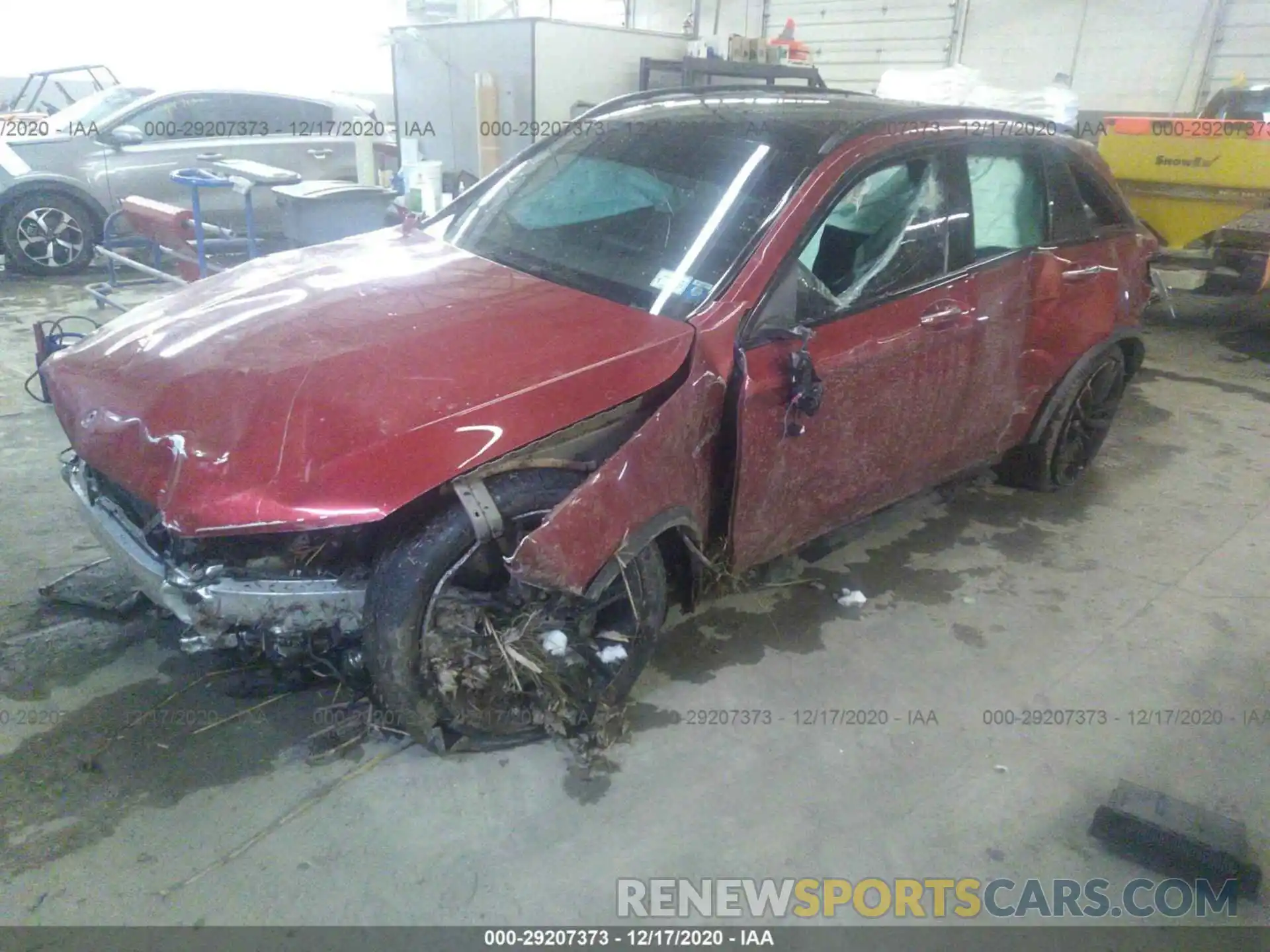 2 Photograph of a damaged car WDC0G8JB9KF495822 MERCEDES-BENZ GLC 2019