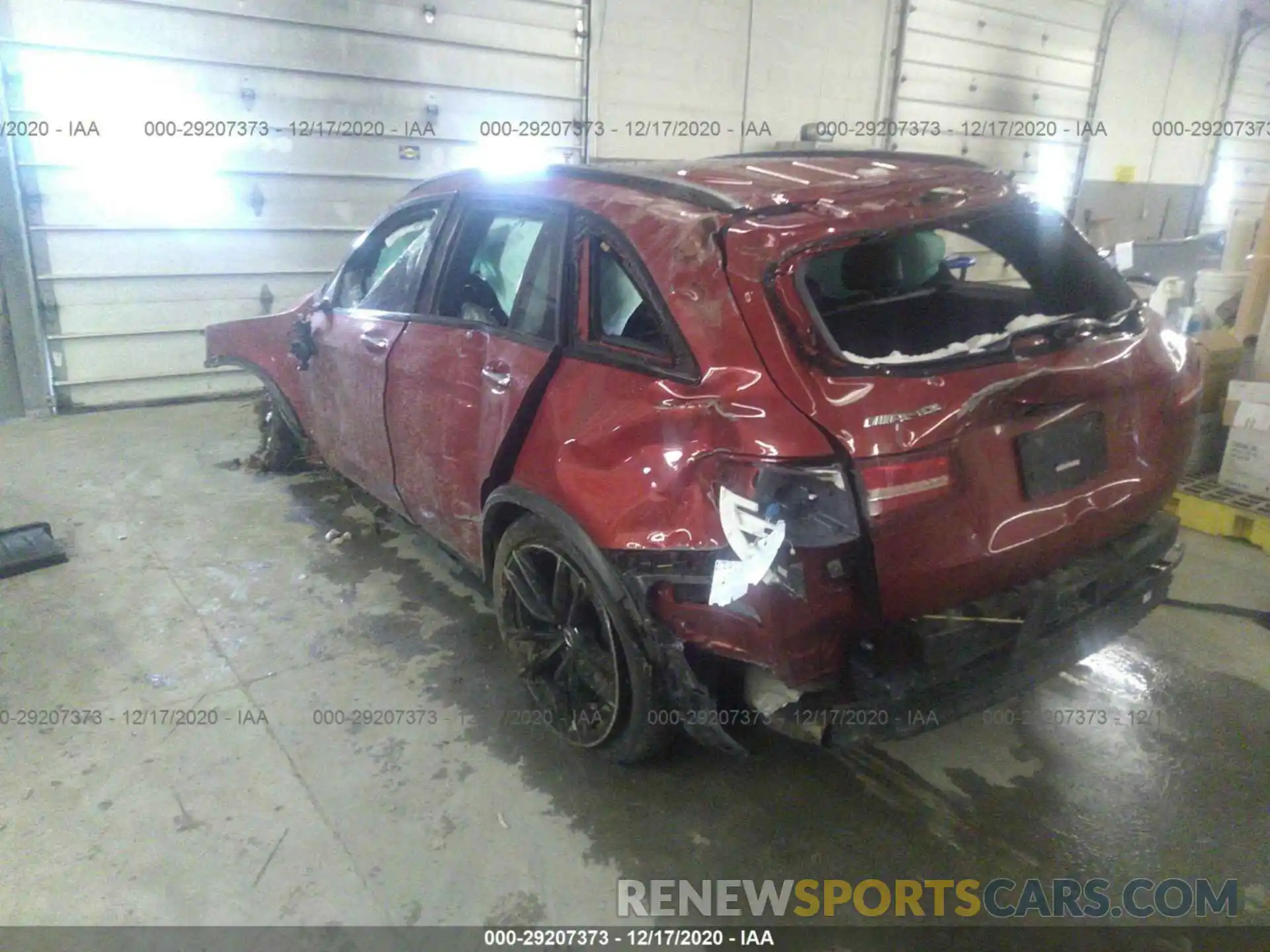 3 Photograph of a damaged car WDC0G8JB9KF495822 MERCEDES-BENZ GLC 2019