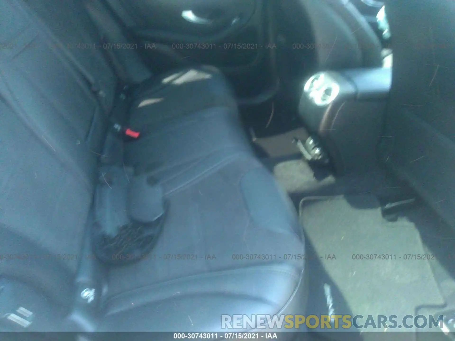 8 Photograph of a damaged car WDC0G8JBXKF556711 MERCEDES-BENZ GLC 2019