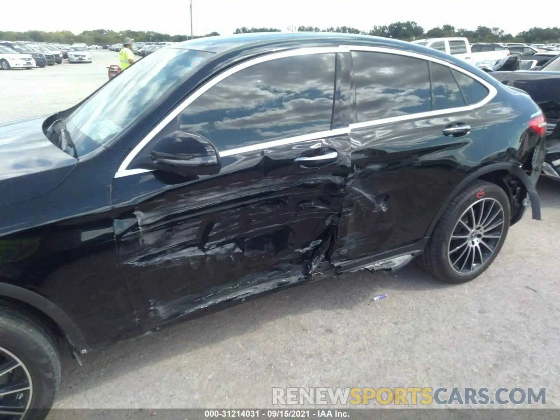 6 Photograph of a damaged car WDC0J4KB0KF579570 MERCEDES-BENZ GLC 2019