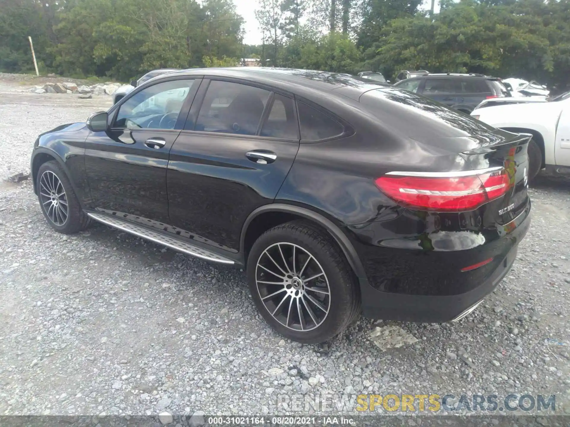 3 Photograph of a damaged car WDC0J4KB1KF486864 MERCEDES-BENZ GLC 2019