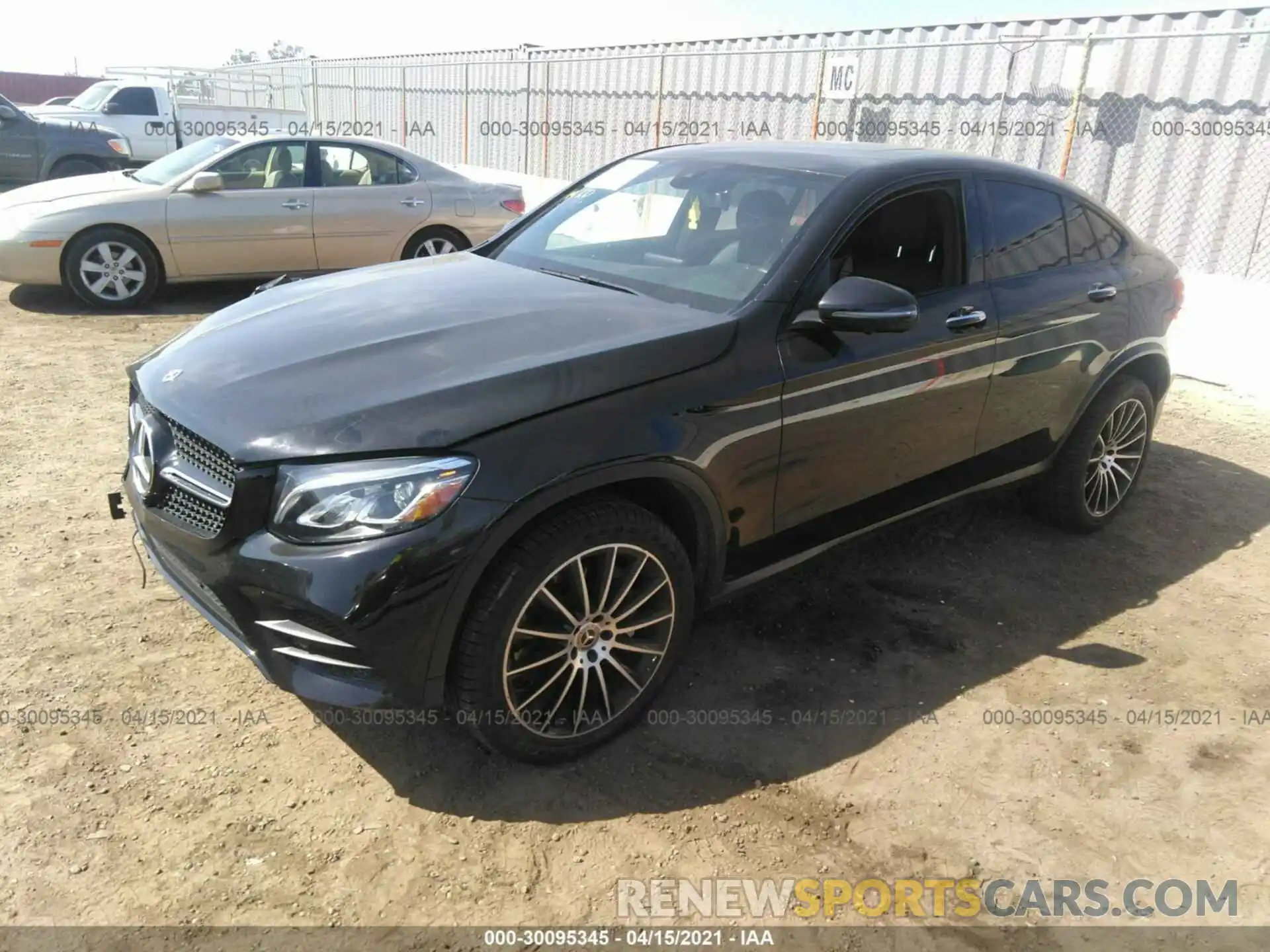 2 Photograph of a damaged car WDC0J4KB1KF626220 MERCEDES-BENZ GLC 2019