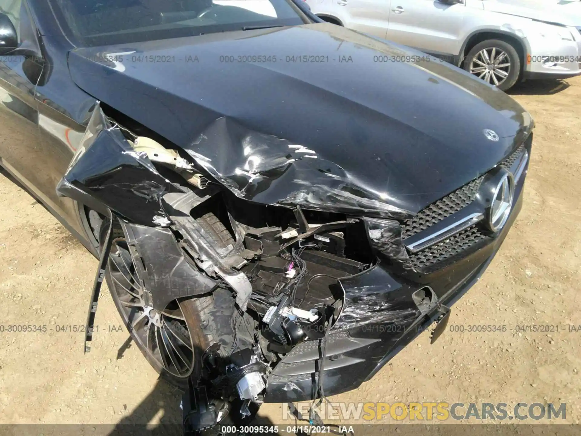 6 Photograph of a damaged car WDC0J4KB1KF626220 MERCEDES-BENZ GLC 2019