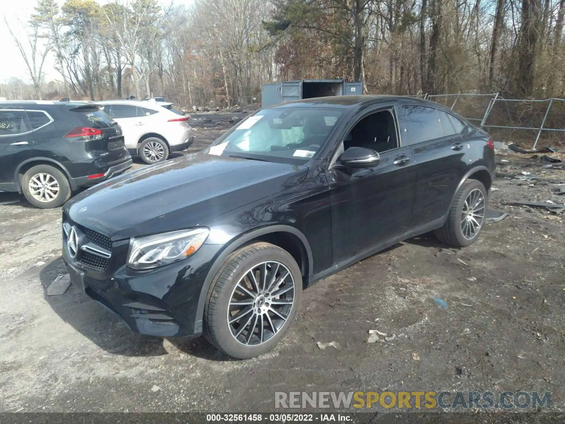 2 Photograph of a damaged car WDC0J4KB1KF632874 MERCEDES-BENZ GLC 2019