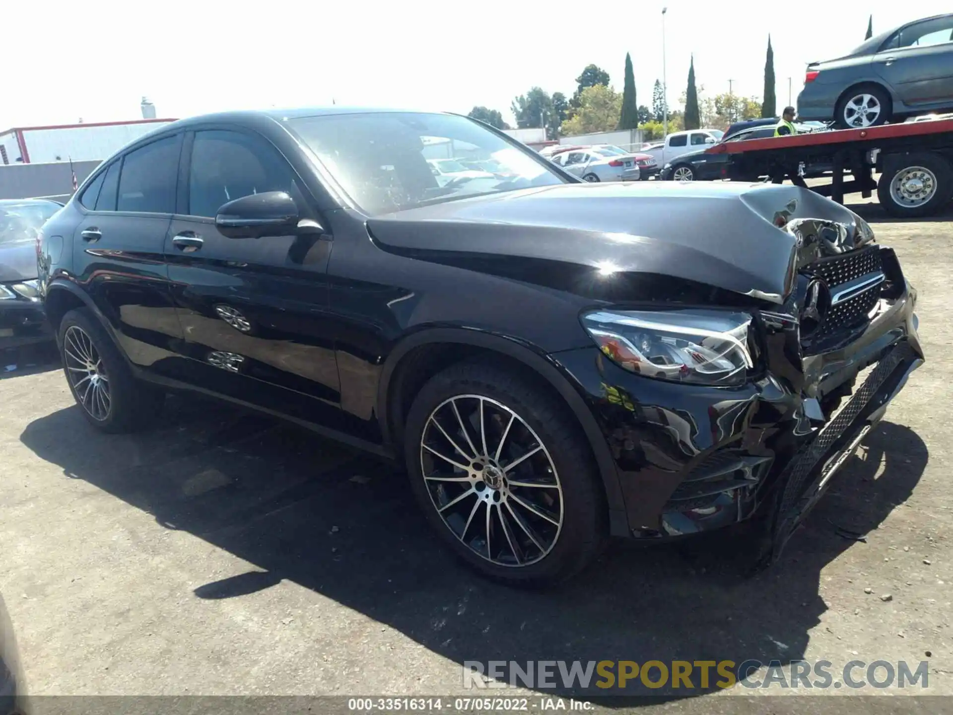 1 Photograph of a damaged car WDC0J4KB2KF593583 MERCEDES-BENZ GLC 2019