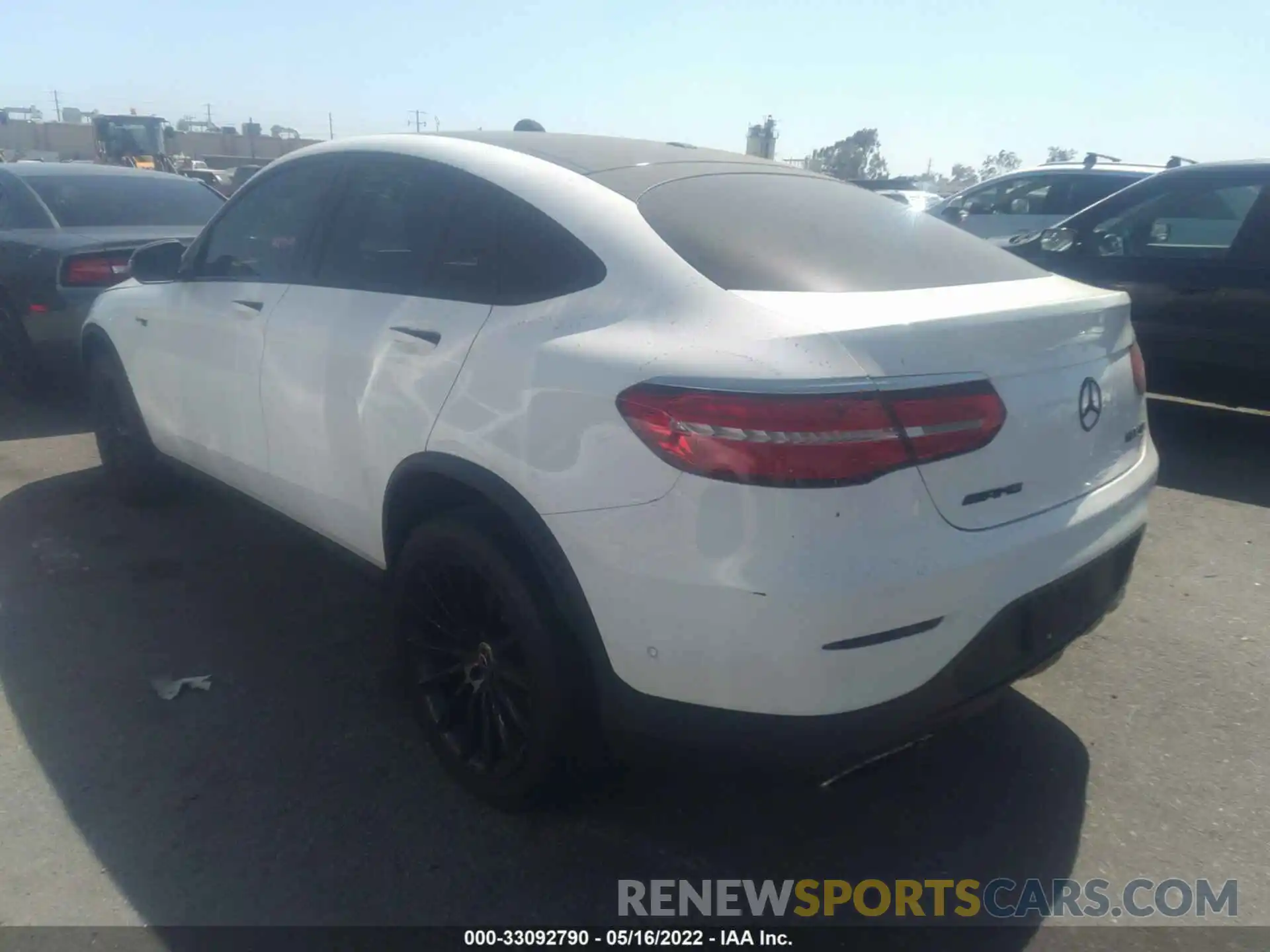 3 Photograph of a damaged car WDC0J4KB3KF485781 MERCEDES-BENZ GLC 2019