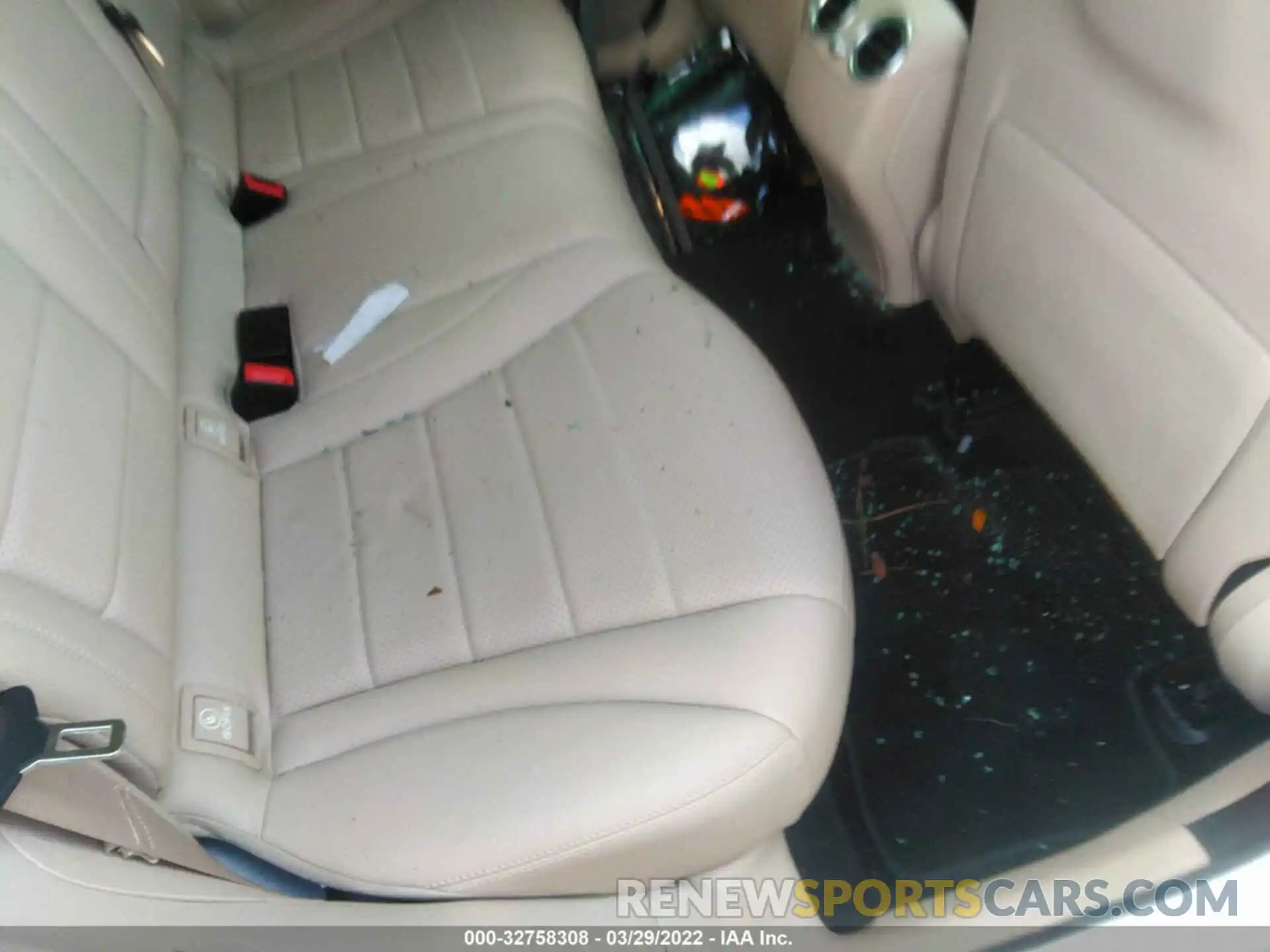 8 Photograph of a damaged car WDC0J4KB3KF664306 MERCEDES-BENZ GLC 2019