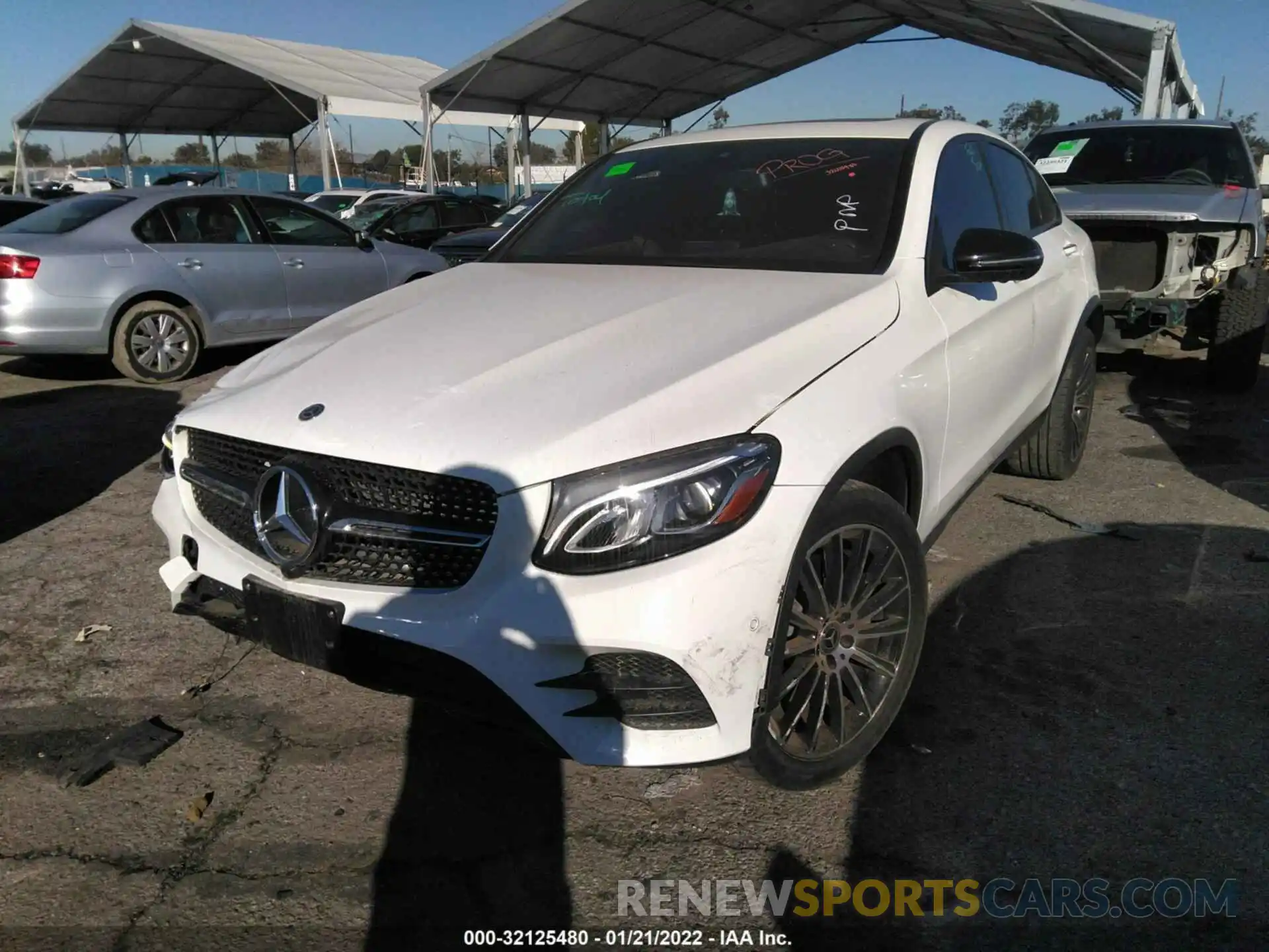 1 Photograph of a damaged car WDC0J4KB5KF543020 MERCEDES-BENZ GLC 2019