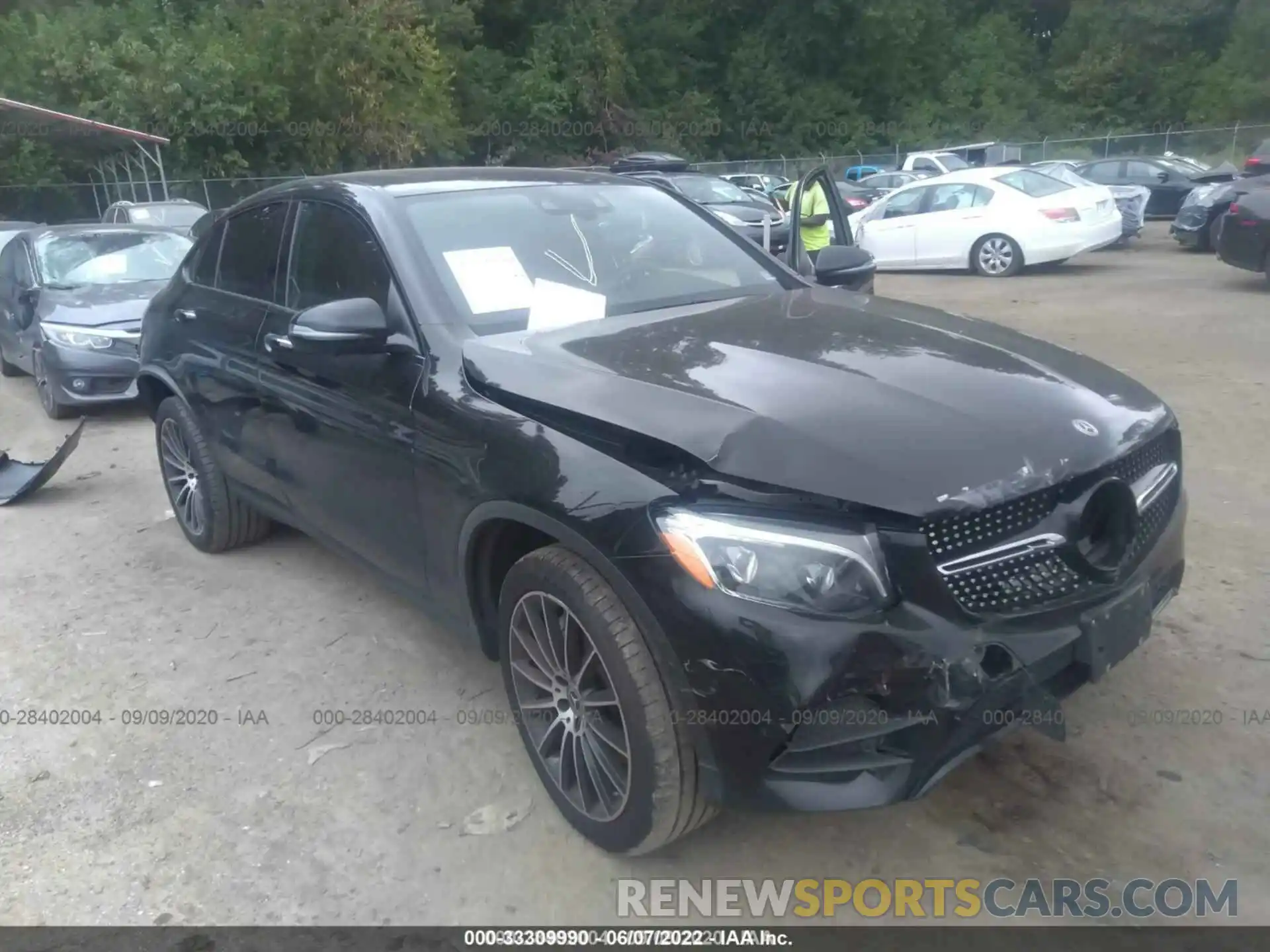 1 Photograph of a damaged car WDC0J4KB6KF531930 MERCEDES-BENZ GLC 2019