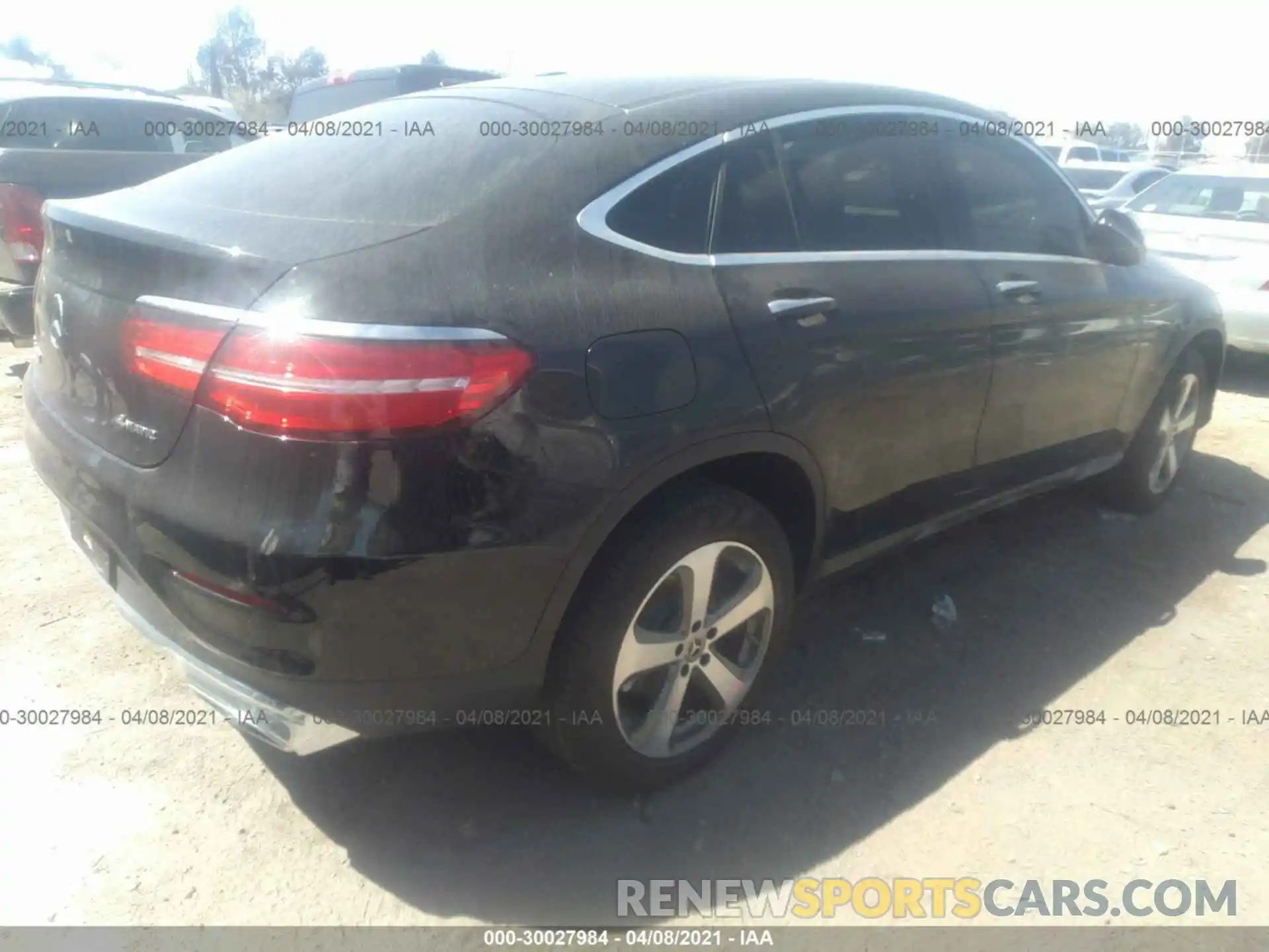 4 Photograph of a damaged car WDC0J4KB6KF642932 MERCEDES-BENZ GLC 2019