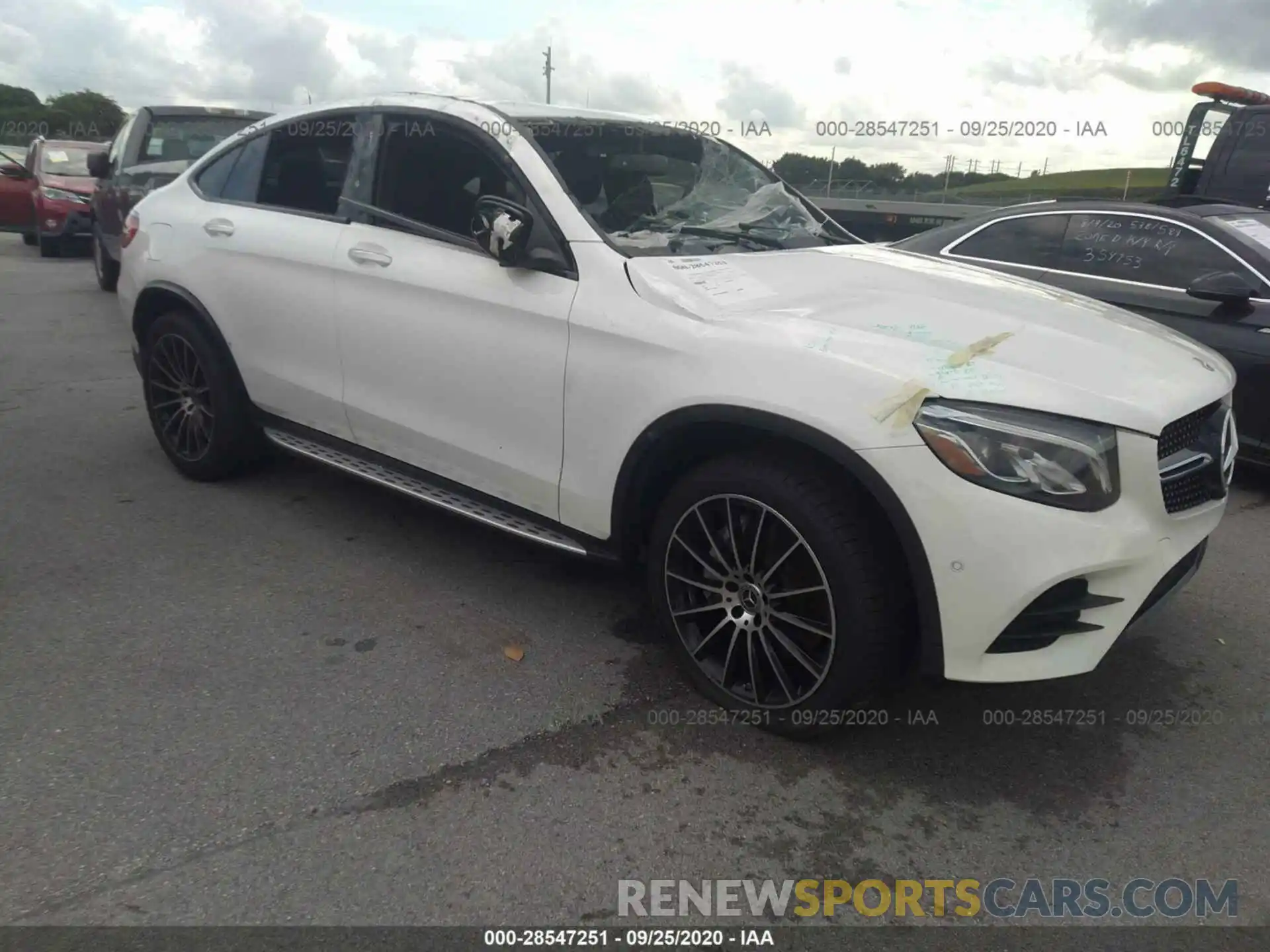 6 Photograph of a damaged car WDC0J4KB7KF531239 MERCEDES-BENZ GLC 2019