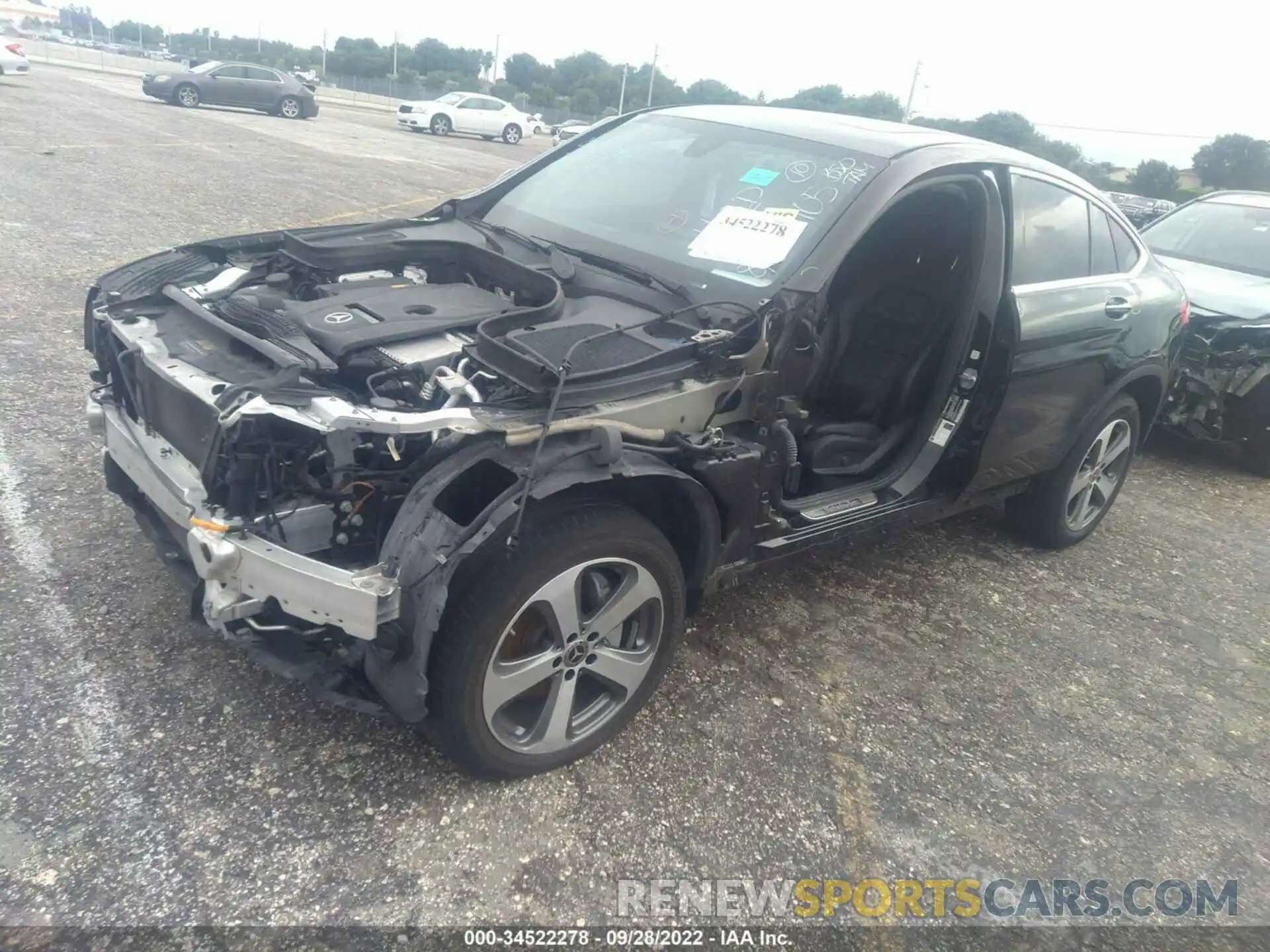 2 Photograph of a damaged car WDC0J4KB7KF564905 MERCEDES-BENZ GLC 2019