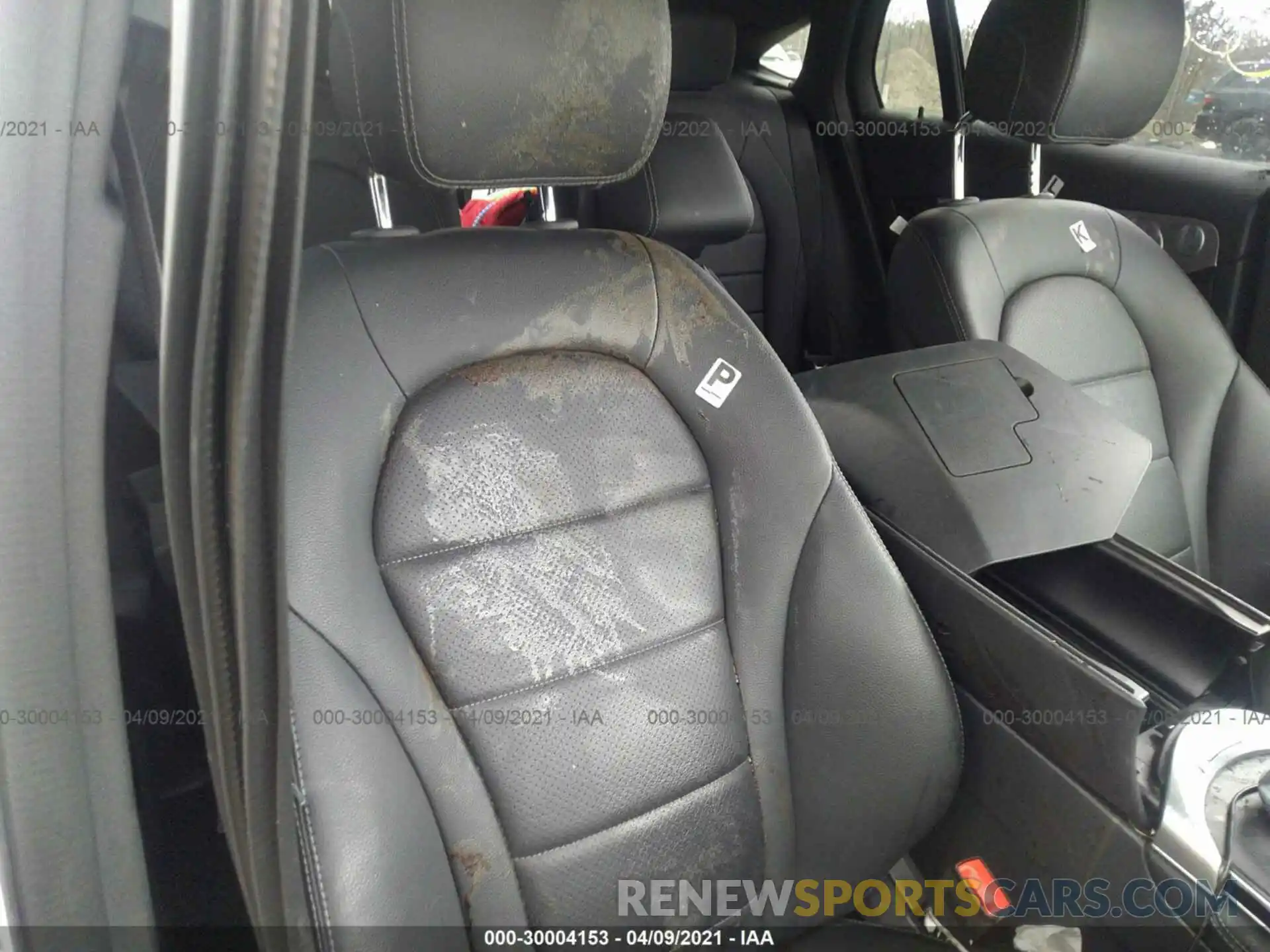 6 Photograph of a damaged car WDC0J4KB9KF574920 MERCEDES-BENZ GLC 2019