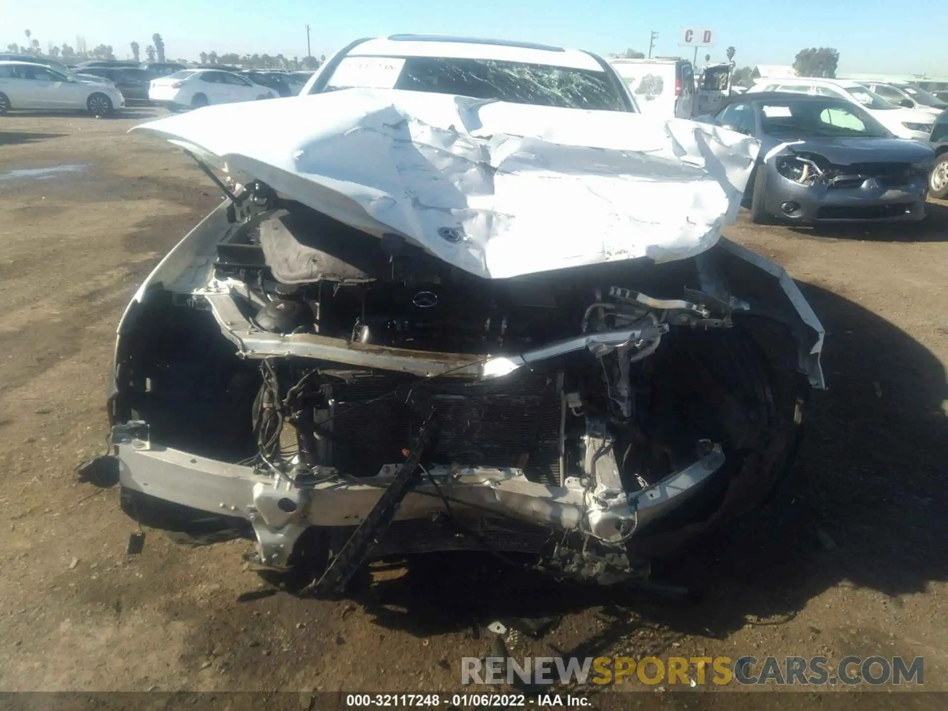 6 Photograph of a damaged car WDC0J4KB9KF581785 MERCEDES-BENZ GLC 2019