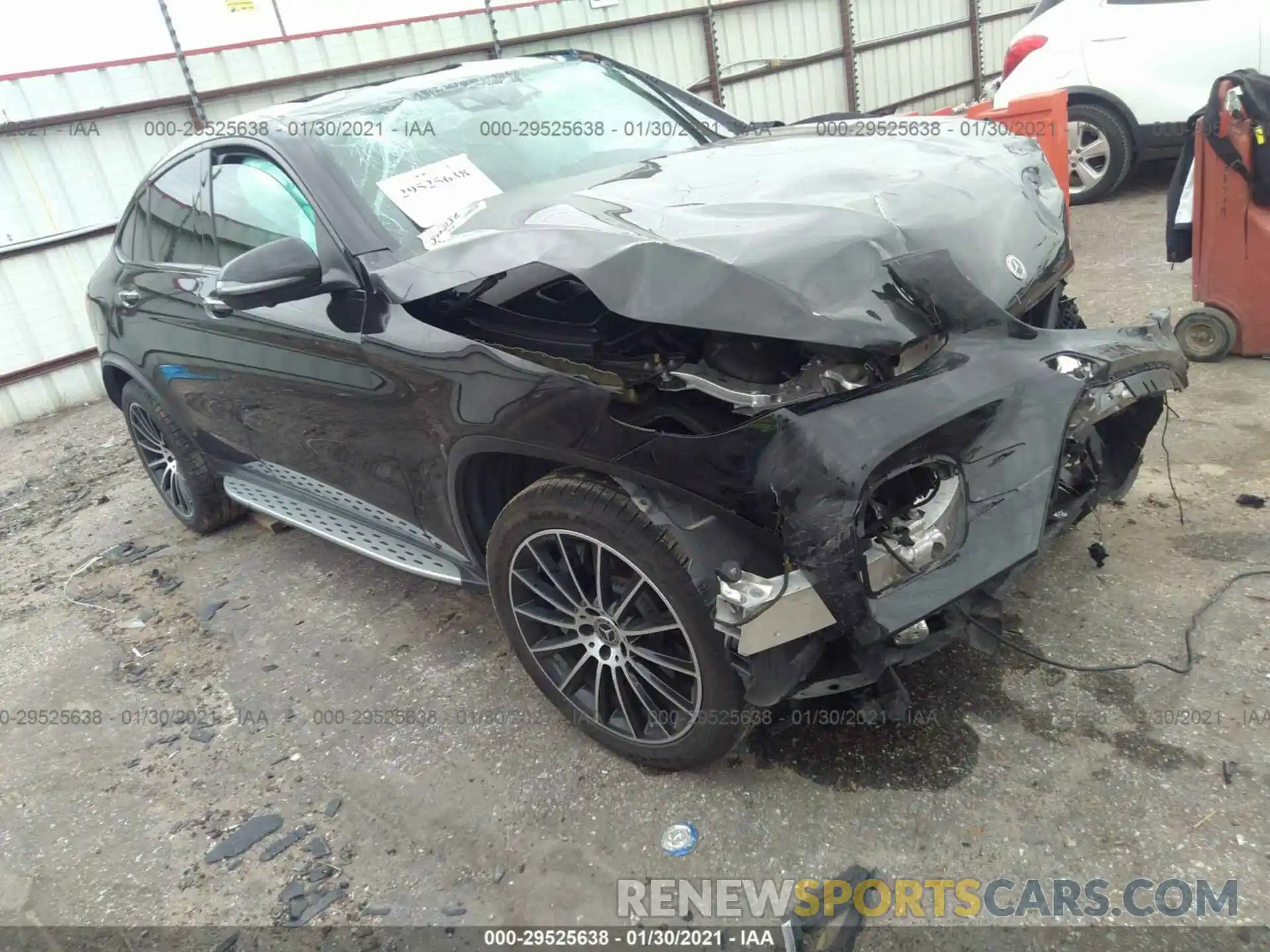 1 Photograph of a damaged car WDC0J4KB9KF666254 MERCEDES-BENZ GLC 2019