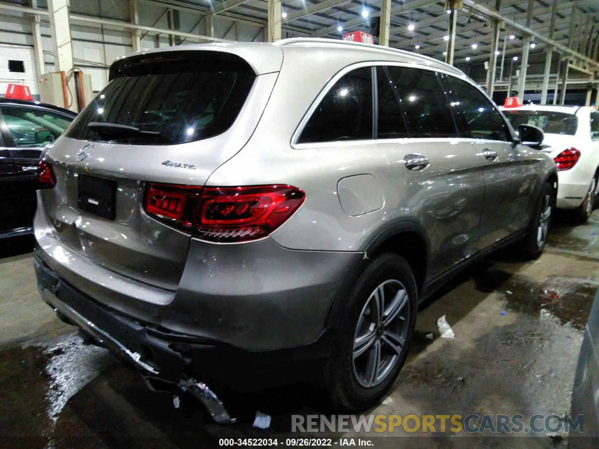 4 Photograph of a damaged car 00COG8EBXLF722852 MERCEDES-BENZ GLC 2020