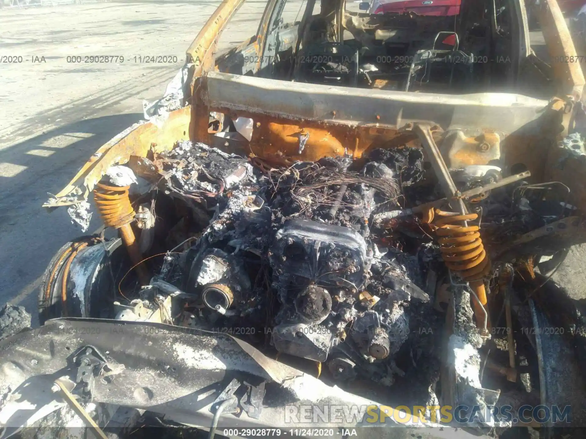 10 Photograph of a damaged car W0C0G8EBBLF703586 MERCEDES-BENZ GLC 2020