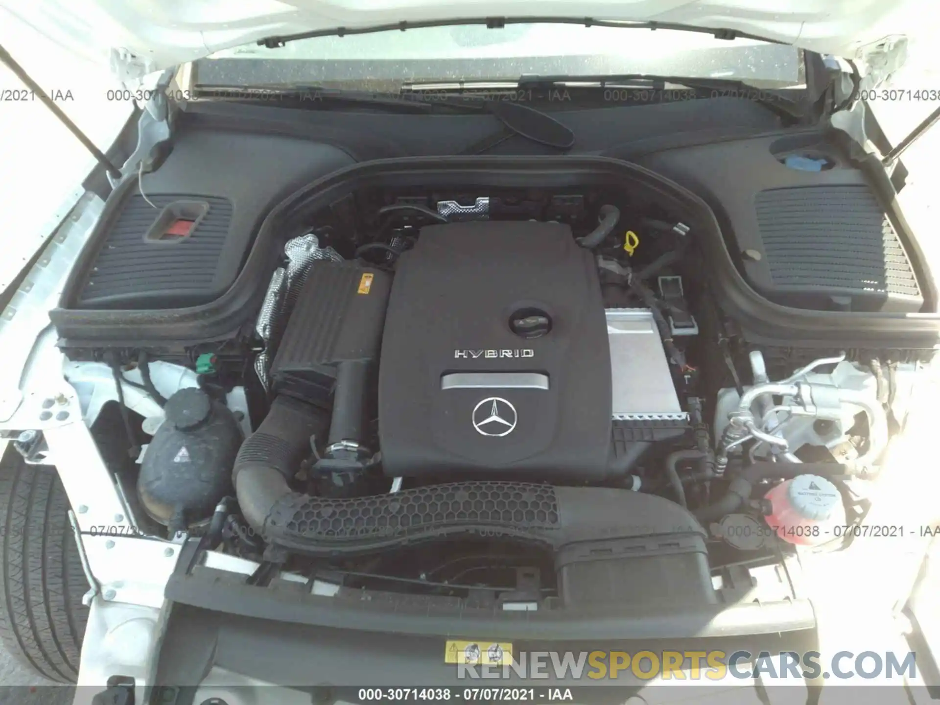 10 Фотография поврежденного автомобиля W1N0G5DB2LF799830 MERCEDES-BENZ GLC 2020