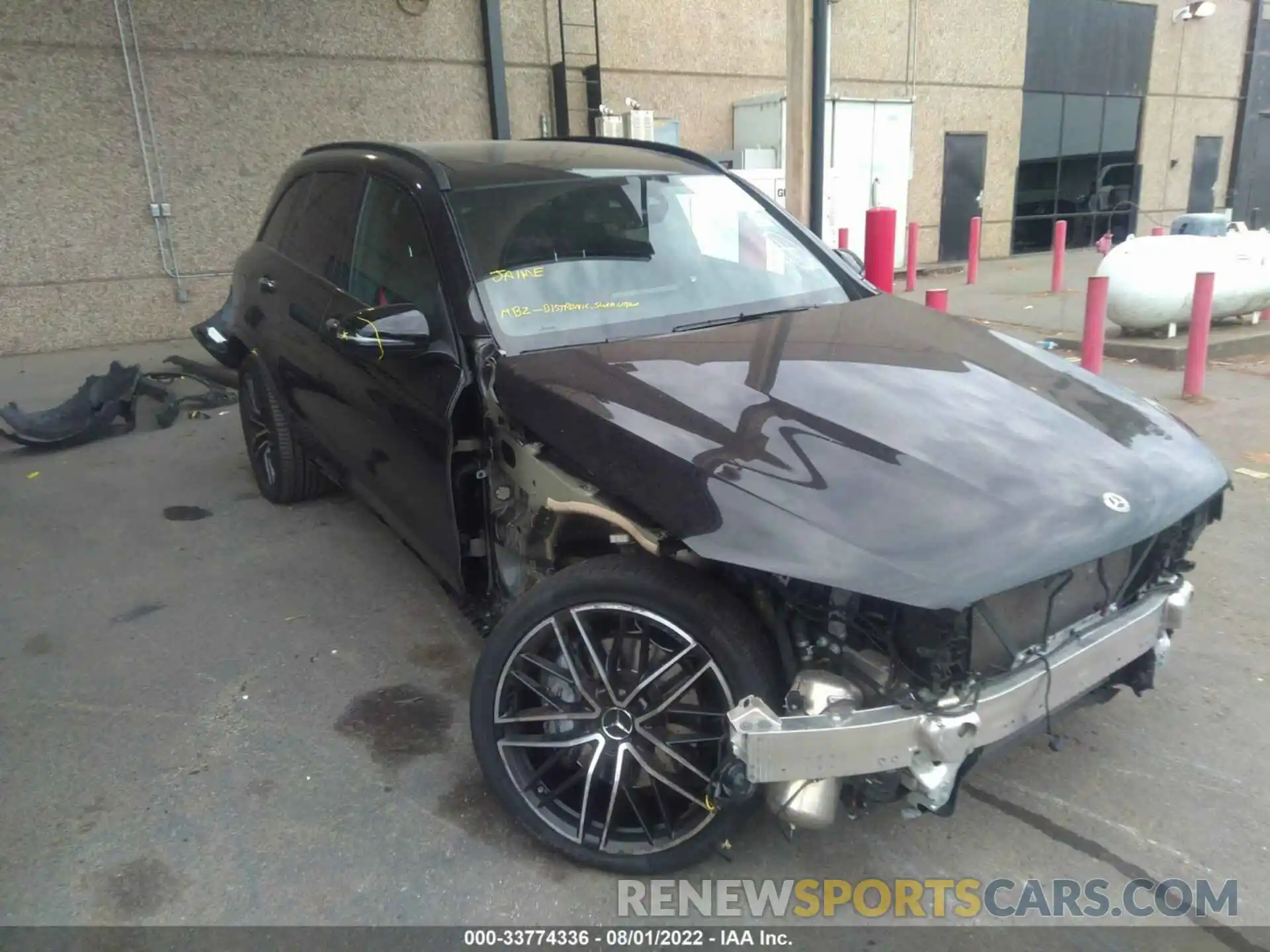 1 Photograph of a damaged car W1N0G6EB2LF828246 MERCEDES-BENZ GLC 2020