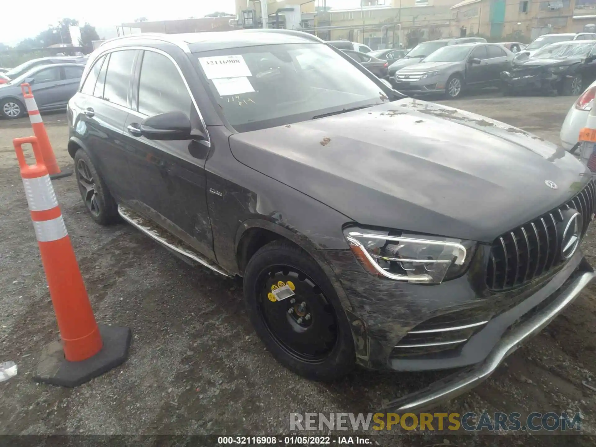 1 Photograph of a damaged car W1N0G6EB6LF774918 MERCEDES-BENZ GLC 2020