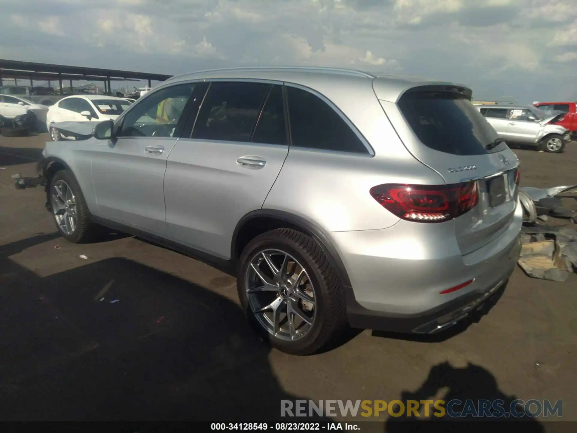 3 Photograph of a damaged car W1N0G8DB0LF767816 MERCEDES-BENZ GLC 2020