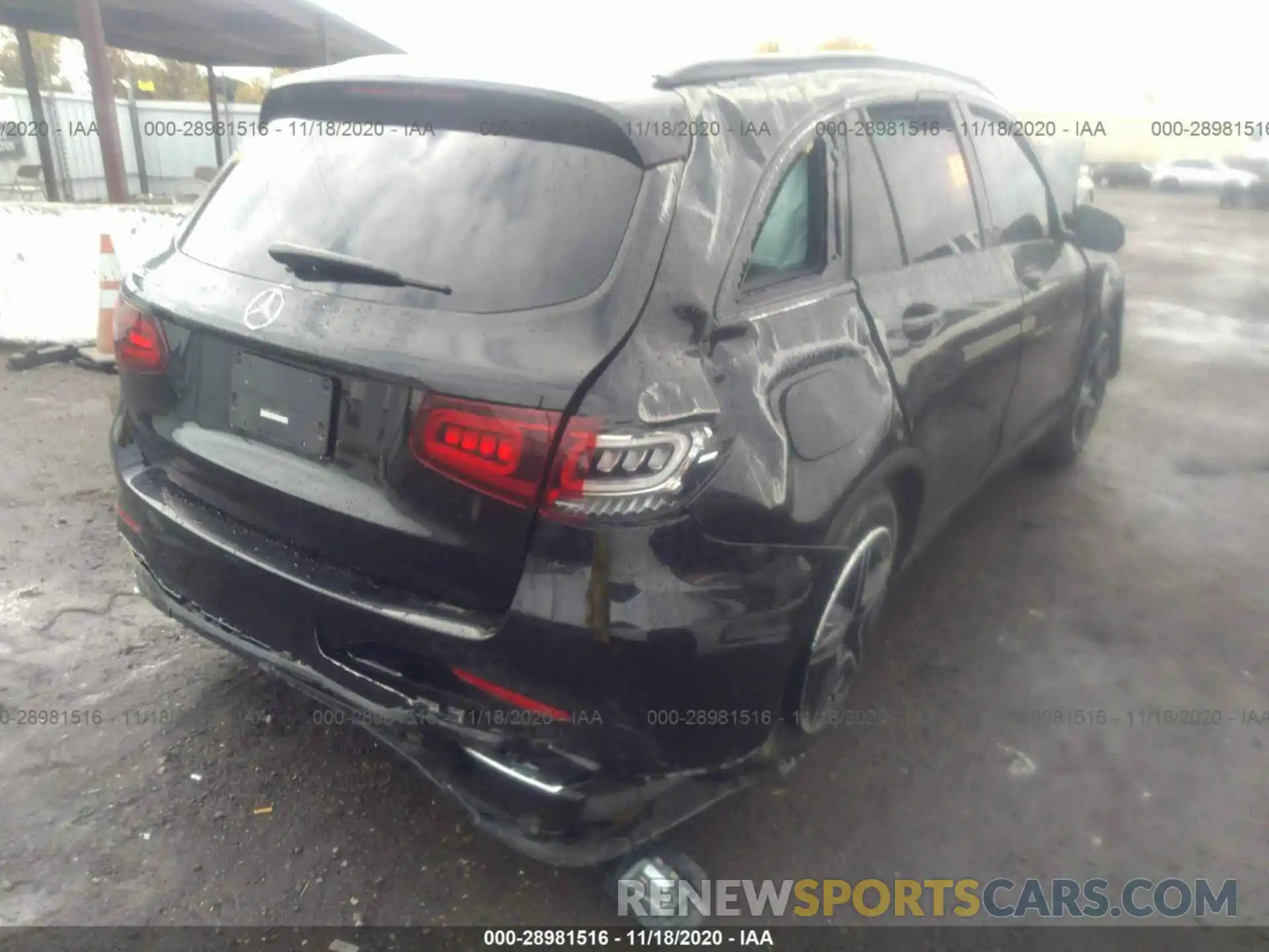 4 Photograph of a damaged car W1N0G8DB0LF781831 MERCEDES-BENZ GLC 2020