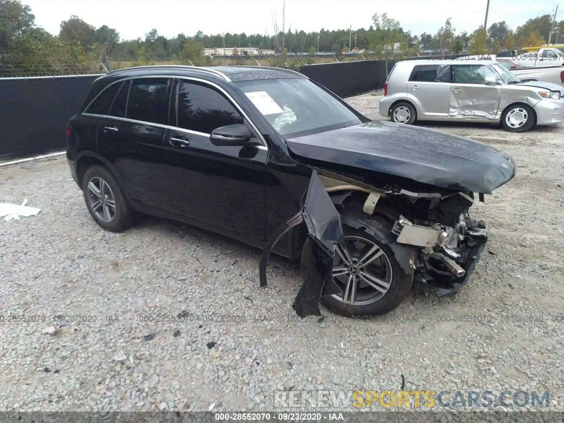 1 Фотография поврежденного автомобиля W1N0G8DB1LF793101 MERCEDES-BENZ GLC 2020