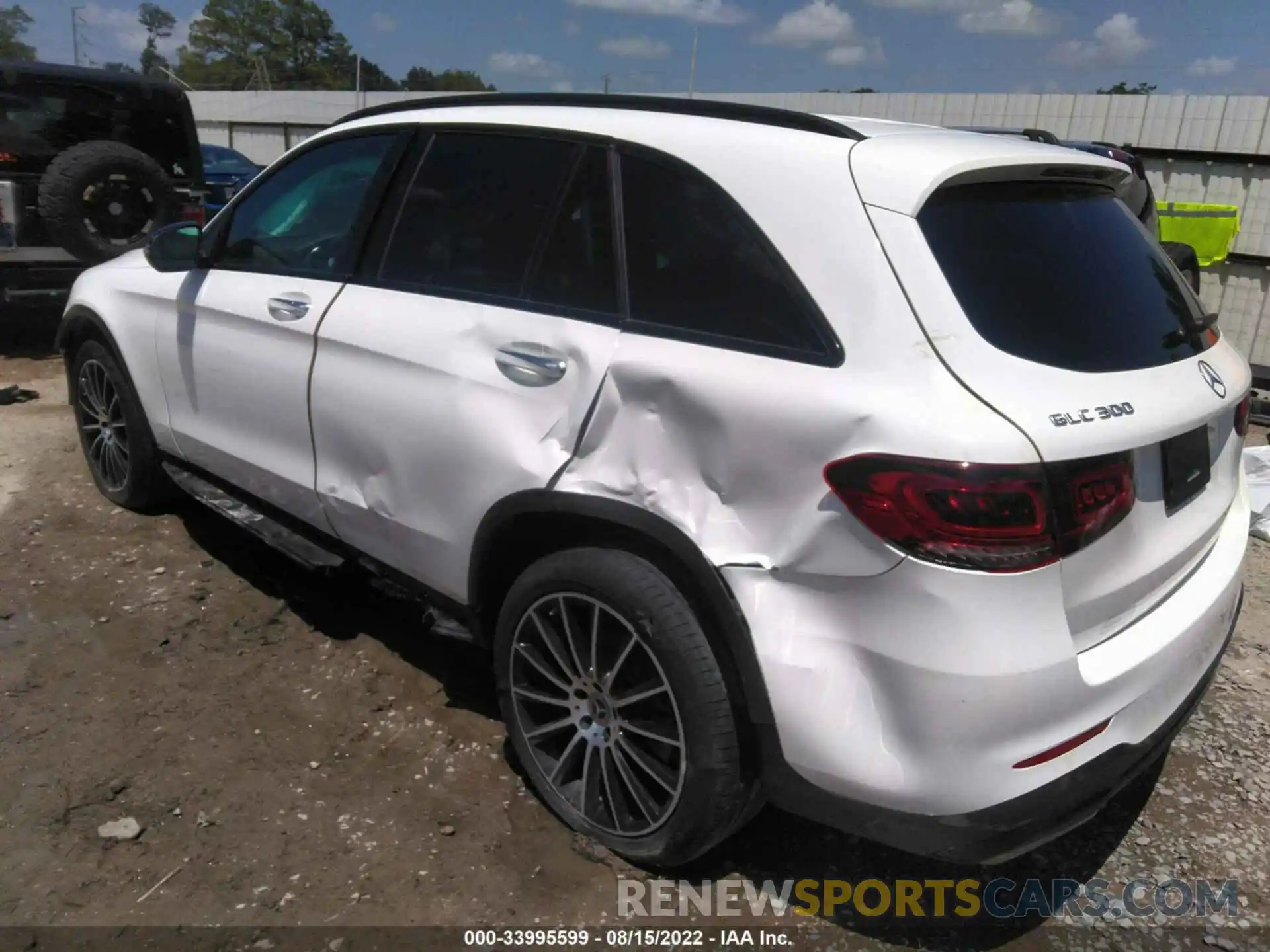 6 Photograph of a damaged car W1N0G8DB2LF763833 MERCEDES-BENZ GLC 2020