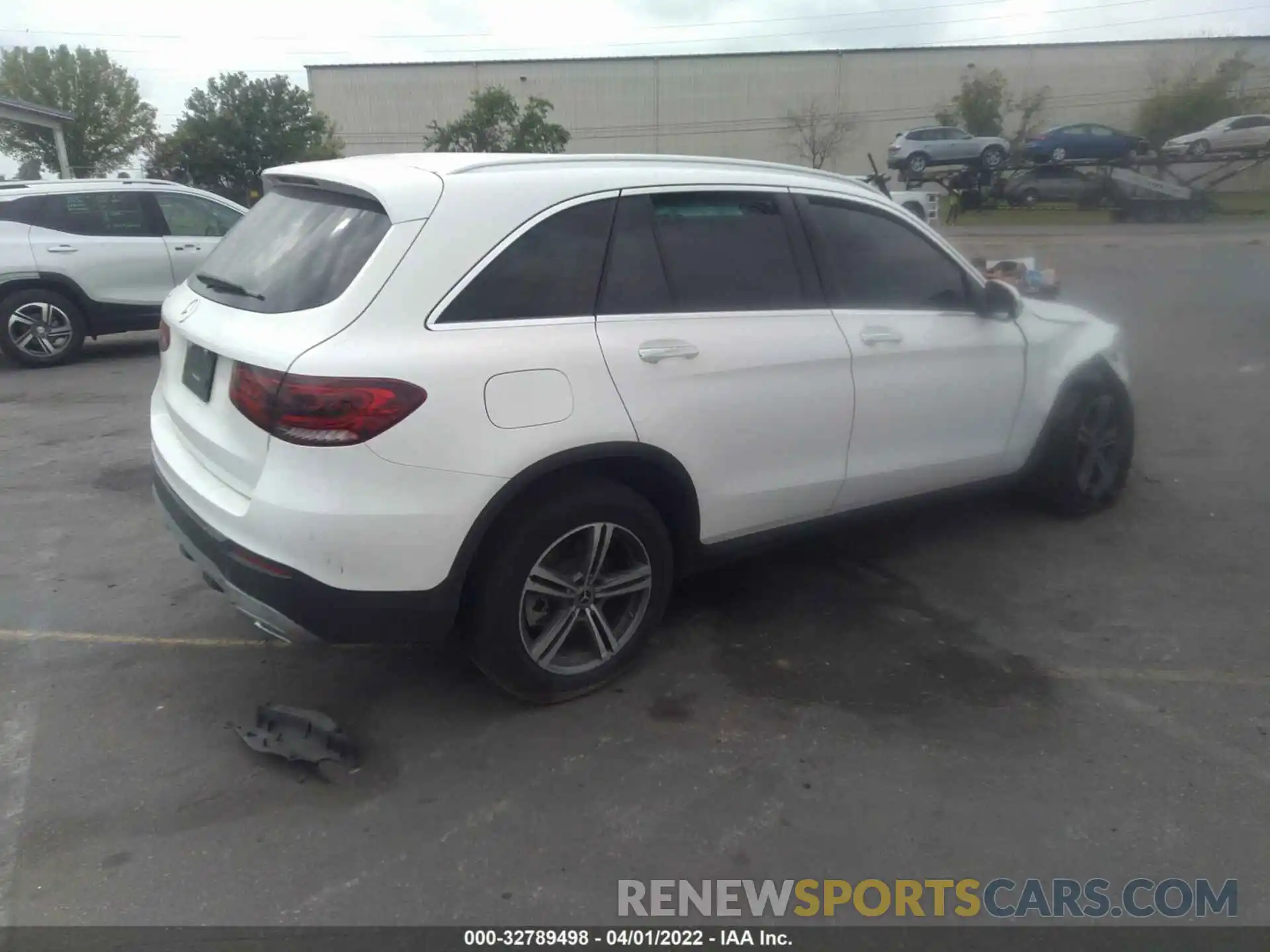 4 Photograph of a damaged car W1N0G8DB2LV261264 MERCEDES-BENZ GLC 2020