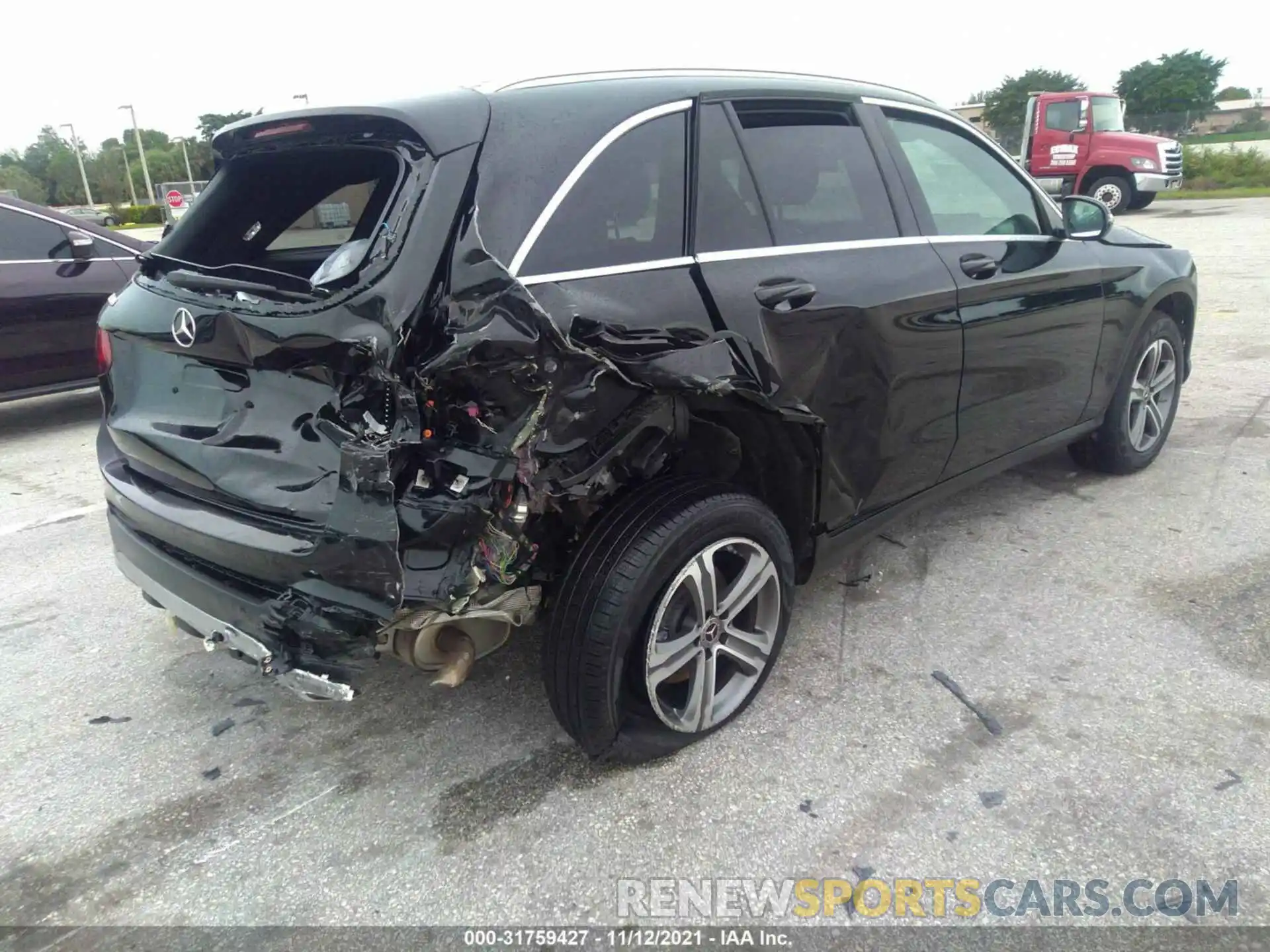 4 Photograph of a damaged car W1N0G8DB6LF772549 MERCEDES-BENZ GLC 2020