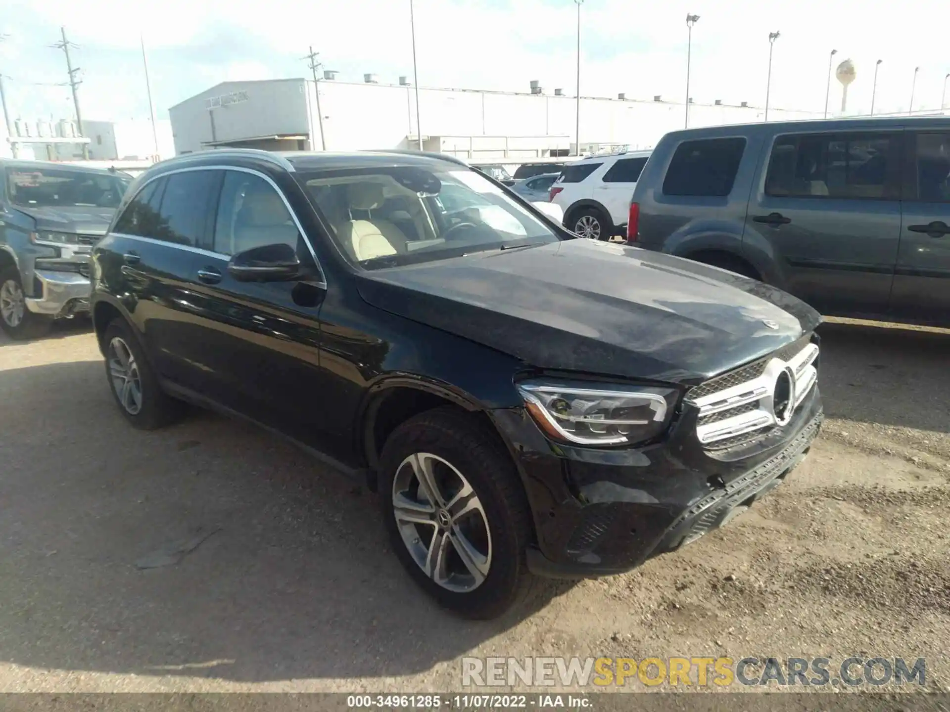 1 Photograph of a damaged car W1N0G8DB8LF807818 MERCEDES-BENZ GLC 2020