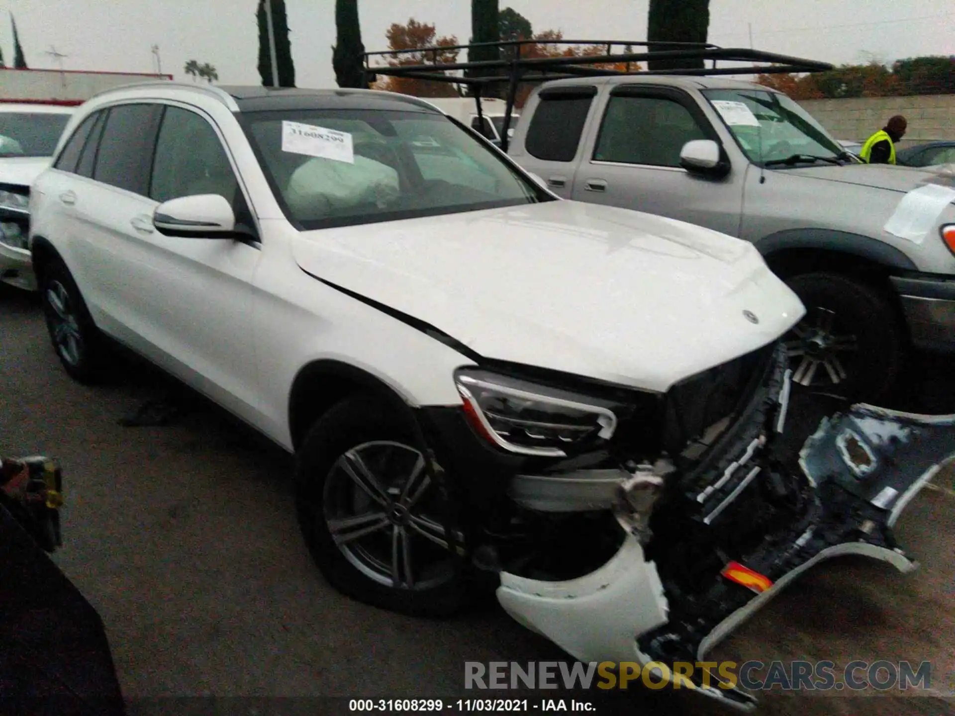 1 Photograph of a damaged car W1N0G8DB9LF812249 MERCEDES-BENZ GLC 2020