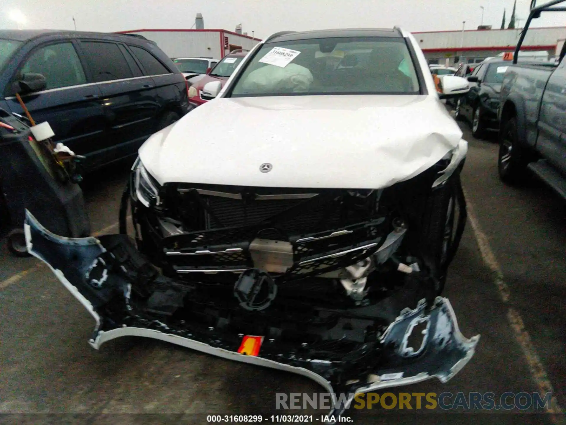 6 Photograph of a damaged car W1N0G8DB9LF812249 MERCEDES-BENZ GLC 2020