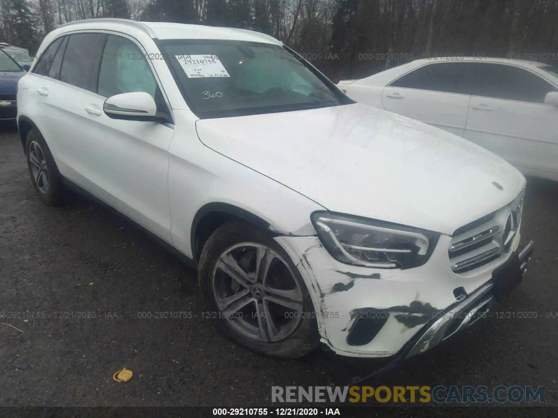 1 Фотография поврежденного автомобиля W1N0G8DBXLF781609 MERCEDES-BENZ GLC 2020