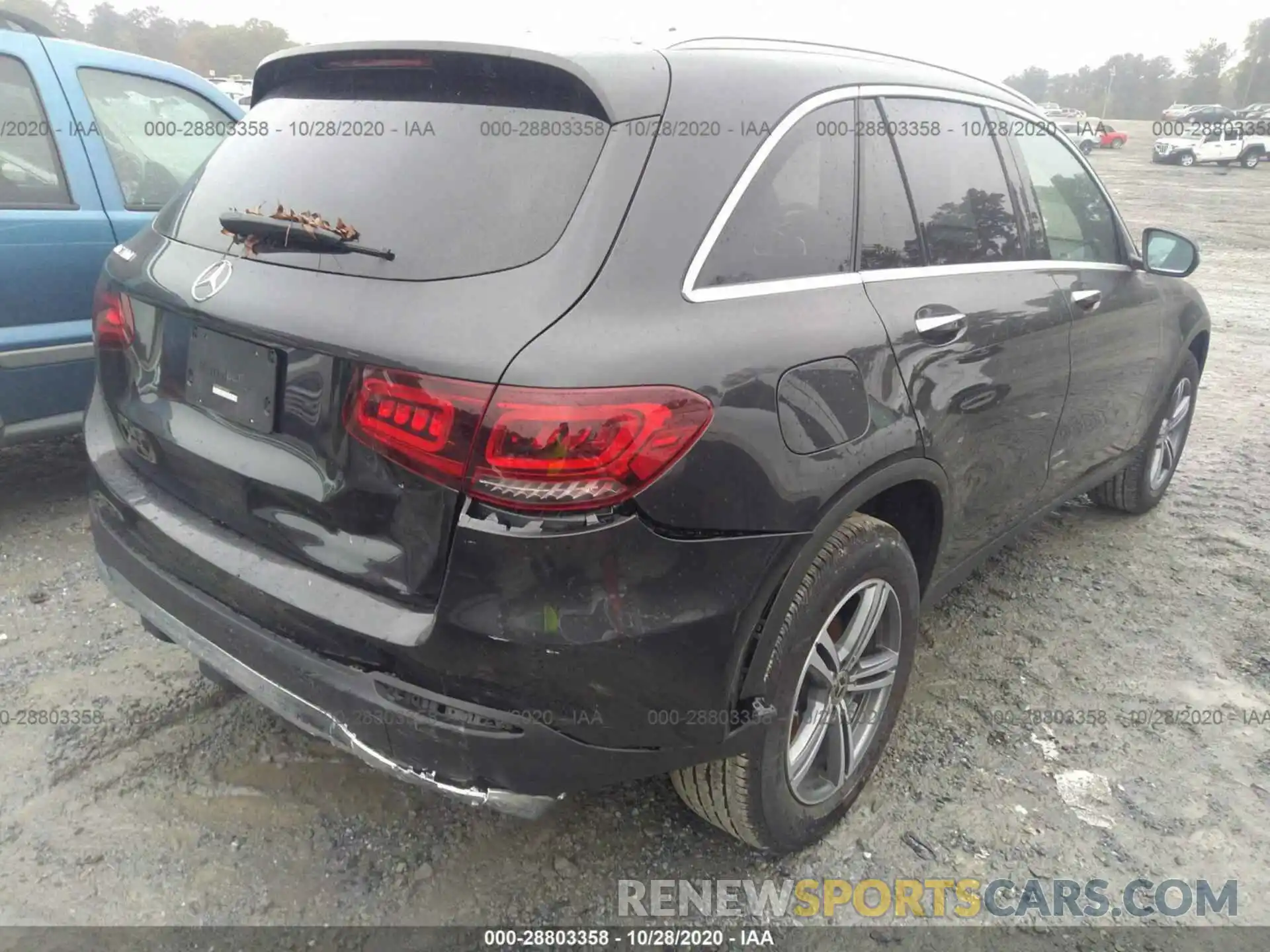 4 Photograph of a damaged car W1N0G8DBXLF790553 MERCEDES-BENZ GLC 2020