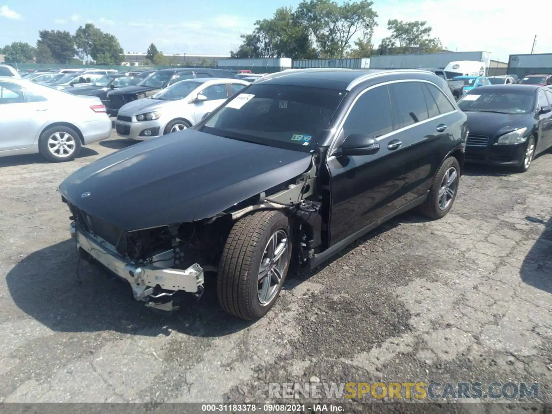 2 Photograph of a damaged car W1N0G8EB0LF830430 MERCEDES-BENZ GLC 2020