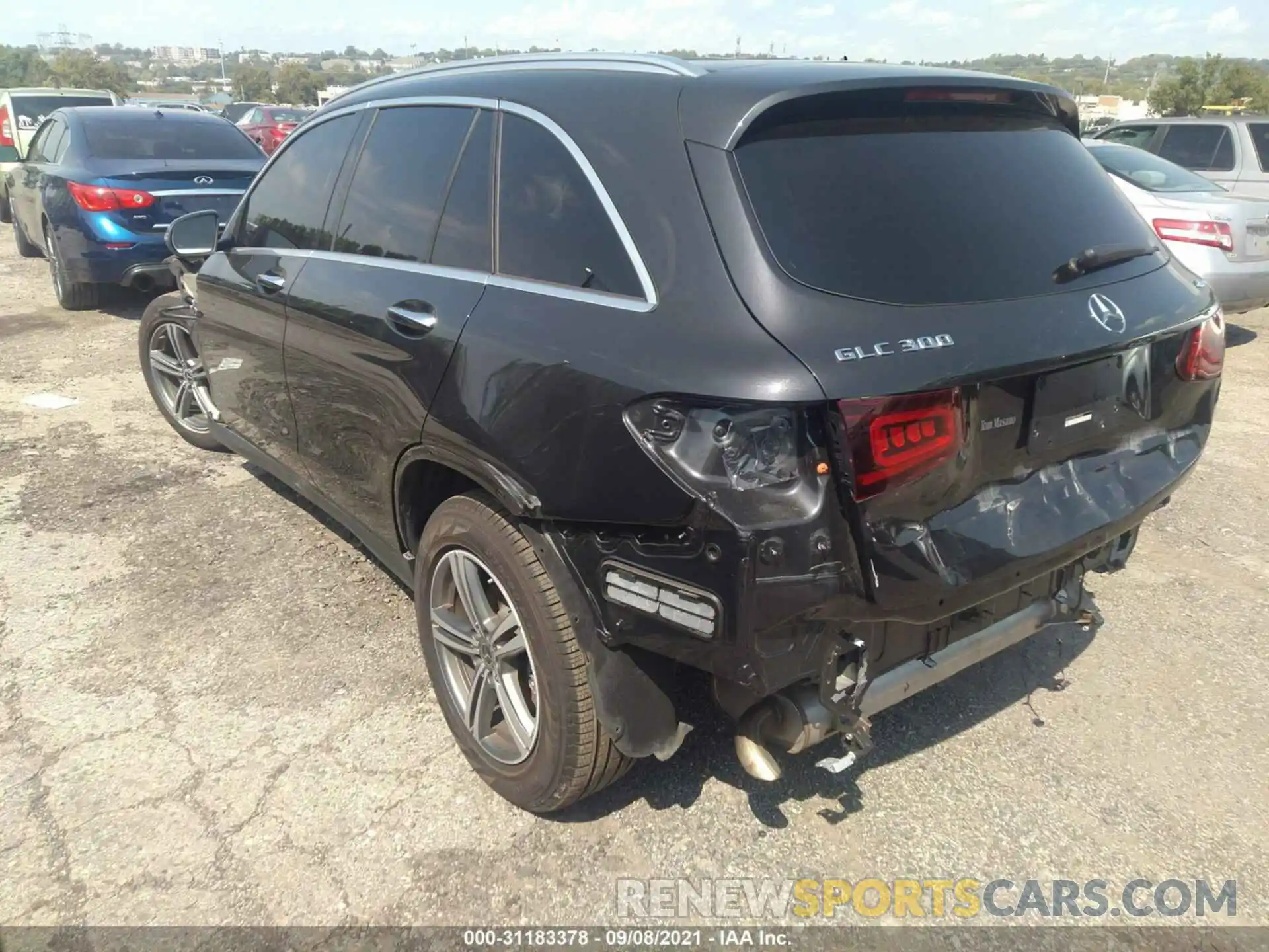 3 Photograph of a damaged car W1N0G8EB0LF830430 MERCEDES-BENZ GLC 2020